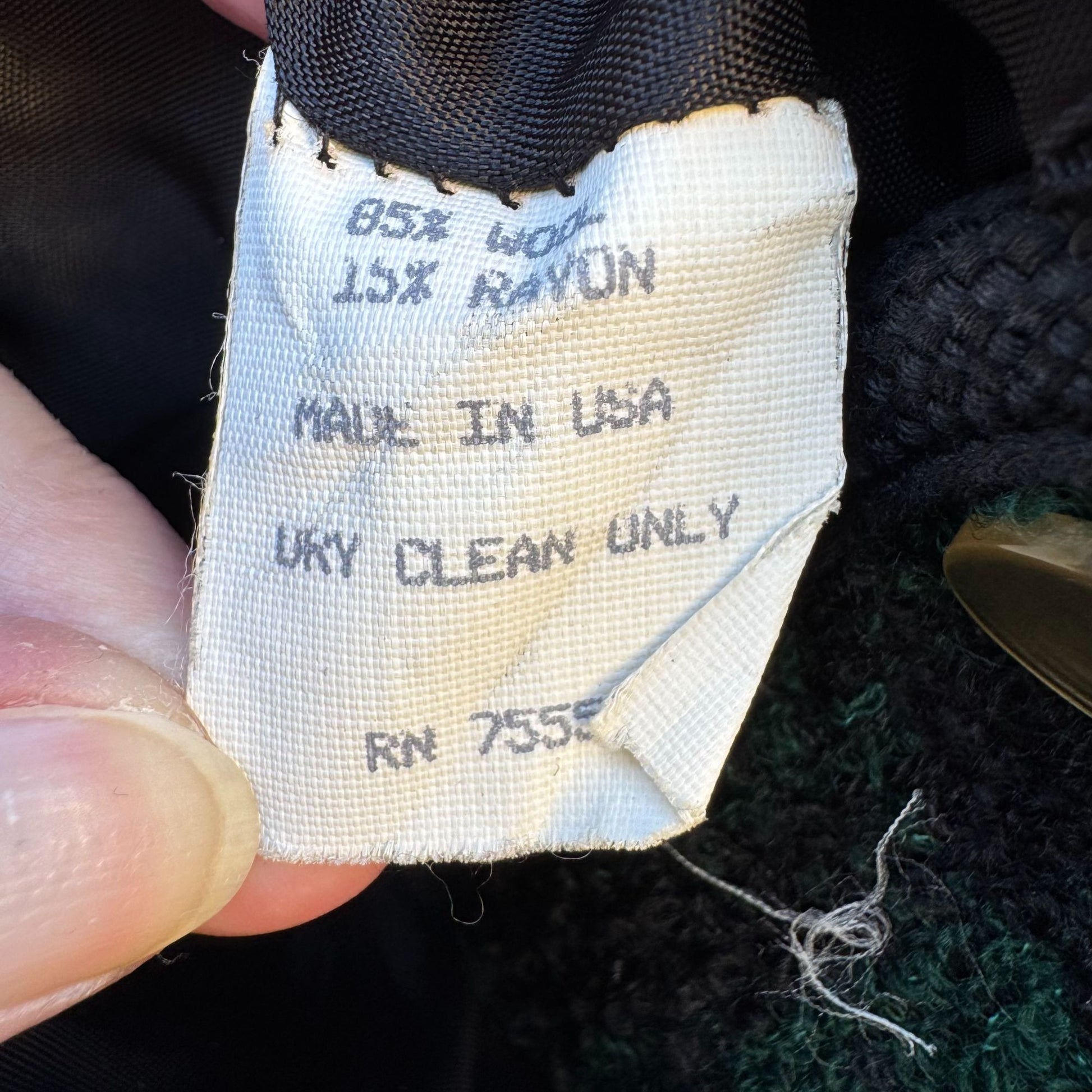 Lord & Taylor Vintage Plaid Green & Black Cropped Wool Jacket 4P With Gold Buttons