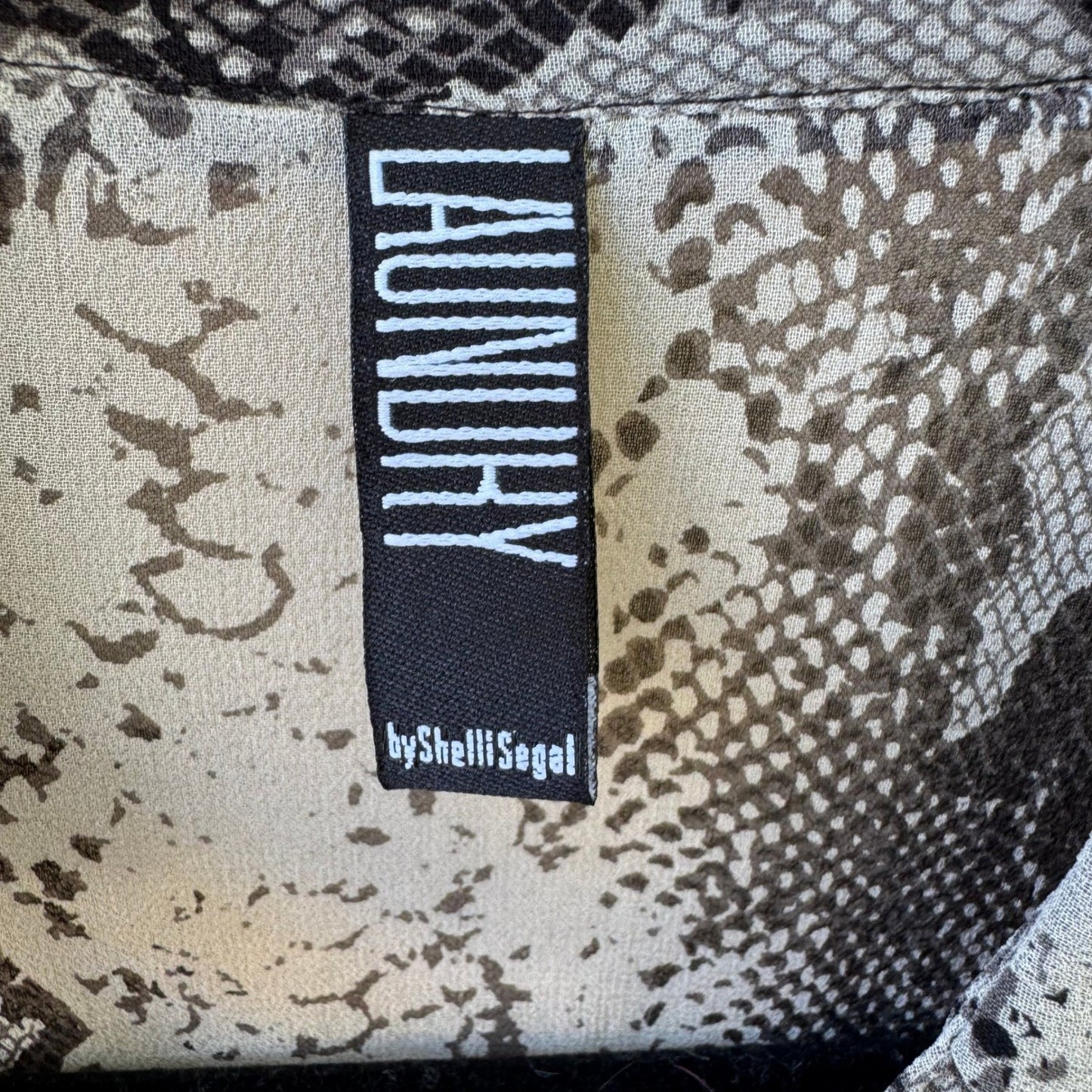 Laundry Shelli Segal Y2K Silk Snakeskin Print Tie Neck Blouse Mob Wife Indie 6