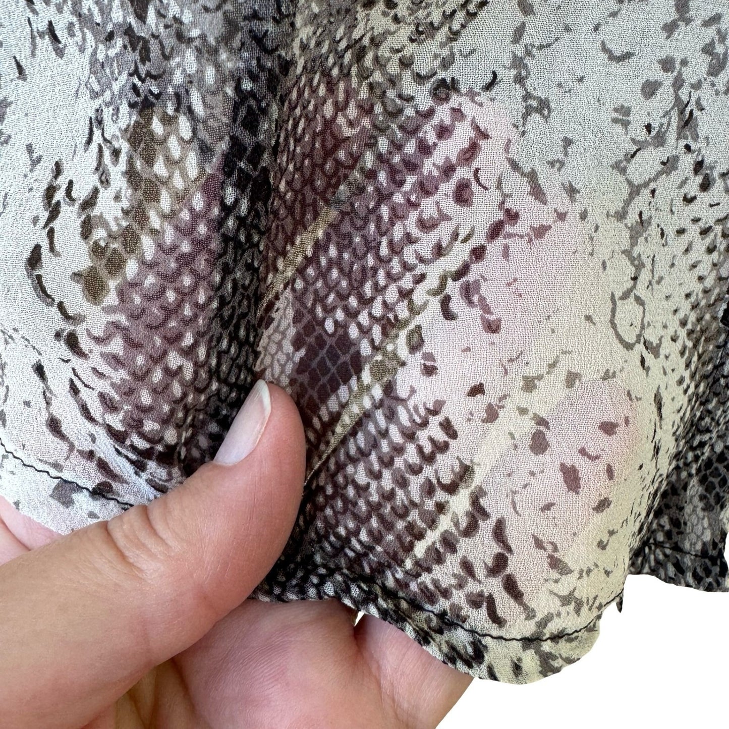 Laundry Shelli Segal Y2K Silk Snakeskin Print Tie Neck Blouse Mob Wife Indie 6