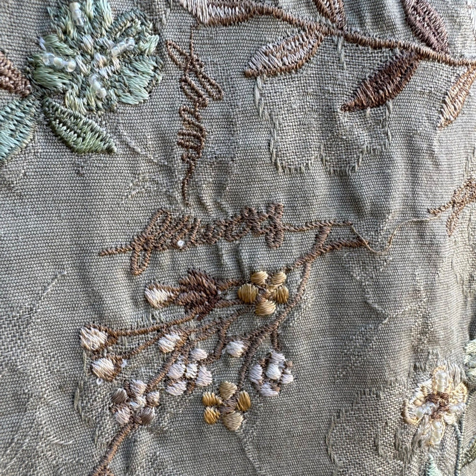 Victoria Jones Cottagecore Boho Shabby Chic Embroidered Floral Script Vest Tan M