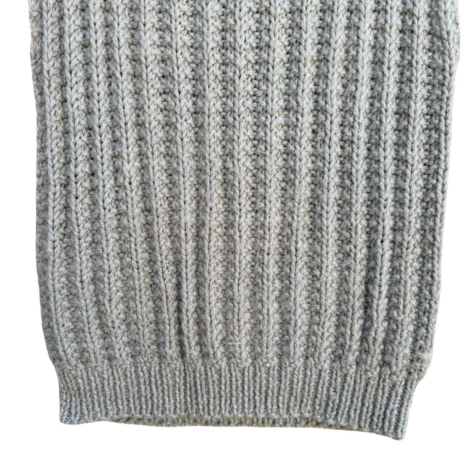 Handmade Gray Chunky Ribbed Knit Sweater Vest Scoop Neck Sleeveless Top Cottage