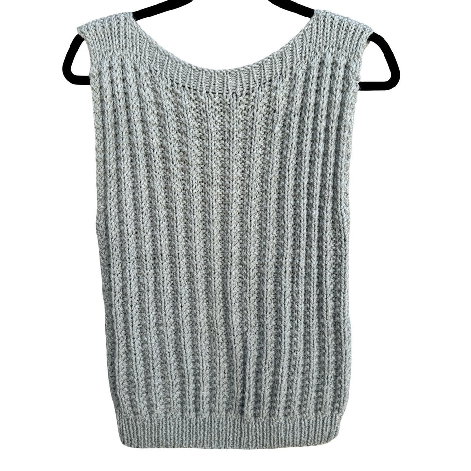 Handmade Gray Chunky Ribbed Knit Sweater Vest Scoop Neck Sleeveless Top Cottage