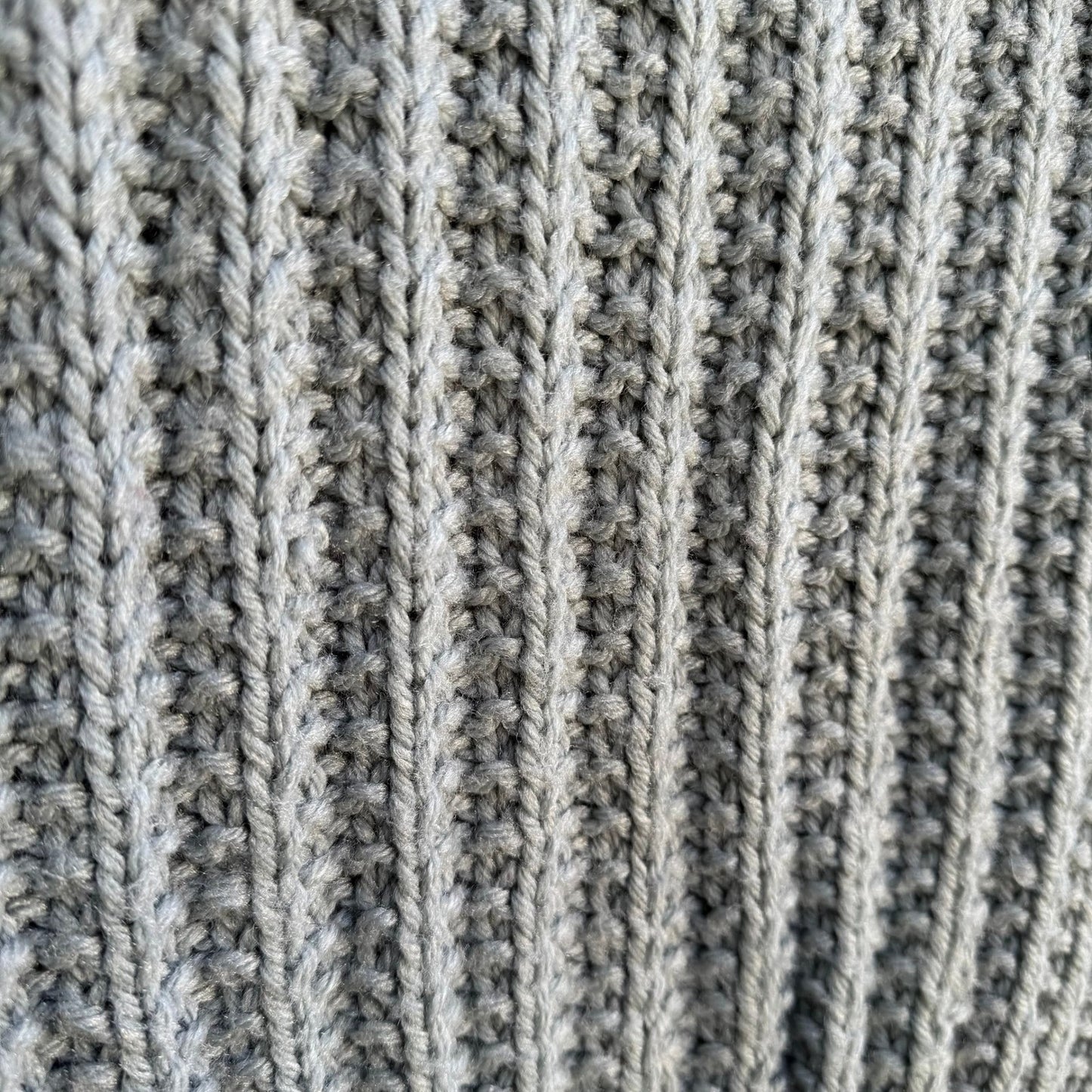 Handmade Gray Chunky Ribbed Knit Sweater Vest Scoop Neck Sleeveless Top Cottage