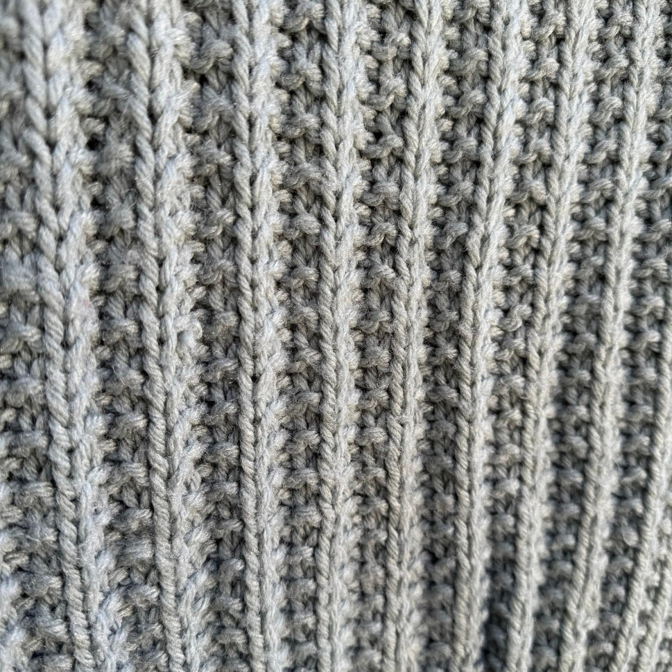 Handmade Gray Chunky Ribbed Knit Sweater Vest Scoop Neck Sleeveless Top Cottage
