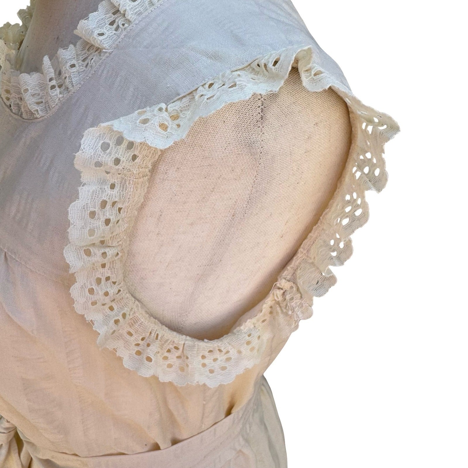 Vintage 70s Cream Eyelet Lace Prairie Midi Dress Sleeveless Romantic Cottagecore