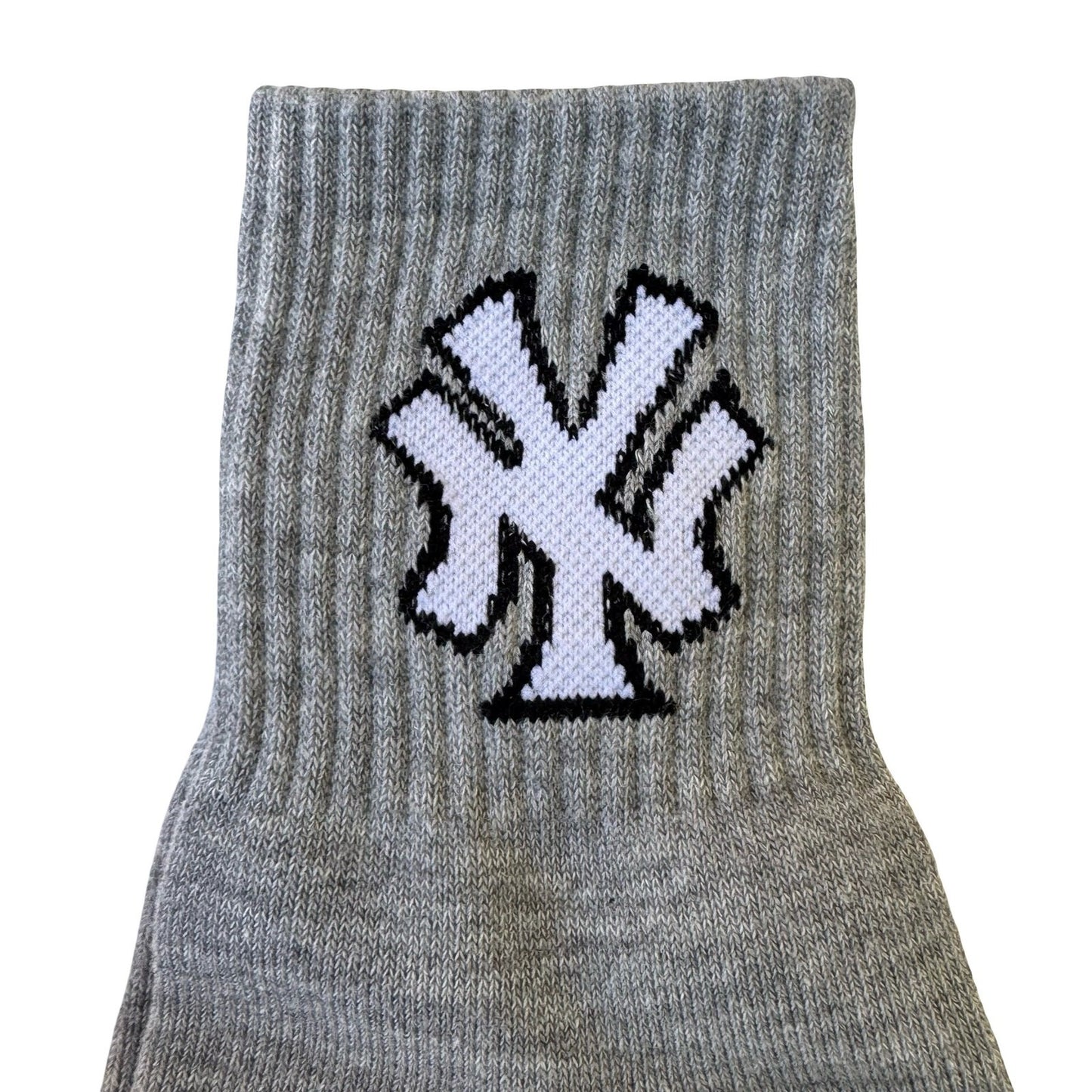 New York Yankees Grey Athletic Crew Socks Interlocking Logo Sports Graphic NEW
