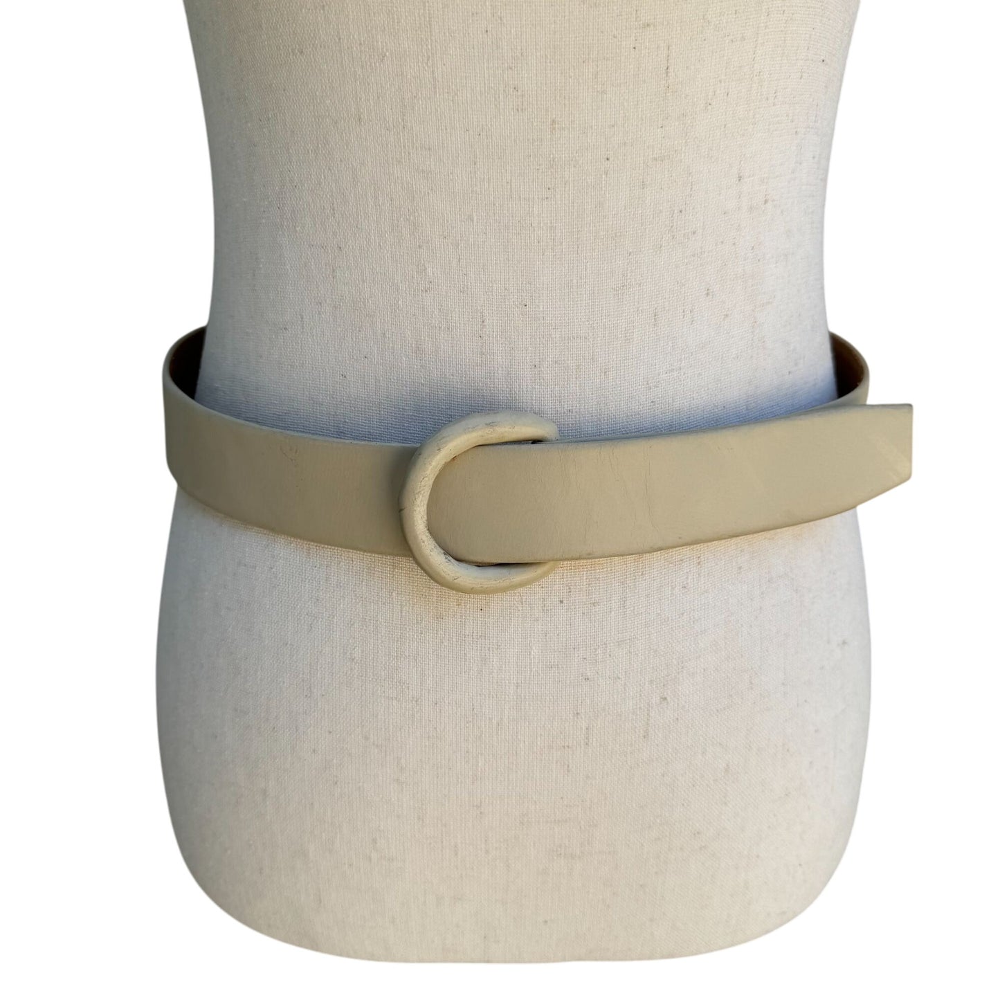 Calderon Vintage 60s 70s Womens Beige Oval Buckle Classic Design Leather Belt 30