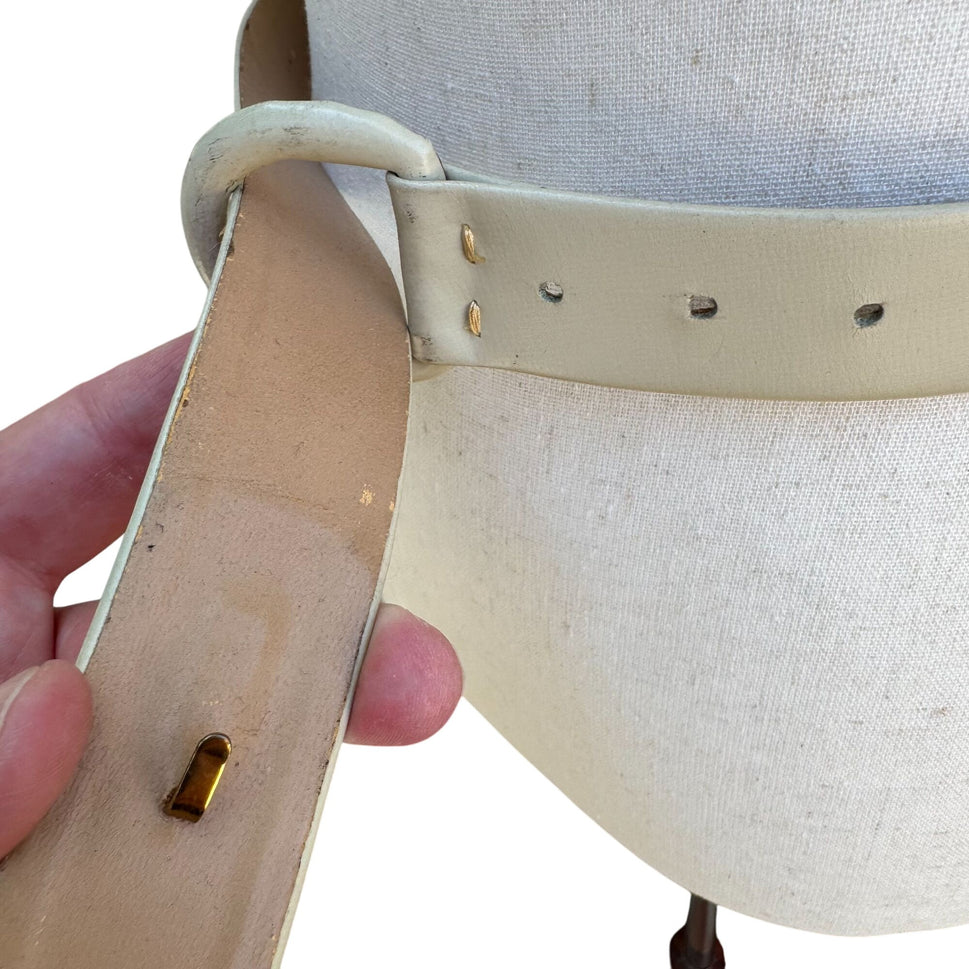 Calderon Vintage 60s 70s Womens Beige Oval Buckle Classic Design Leather Belt 30