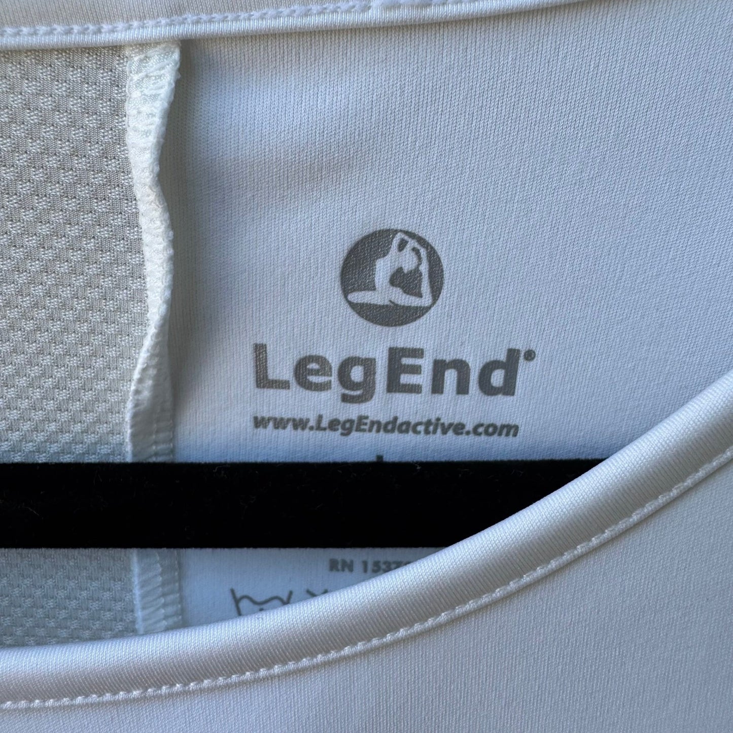 LegEnd Activewear Workout Scoop Neck Mesh Back Breathable Wicking Shirt White L