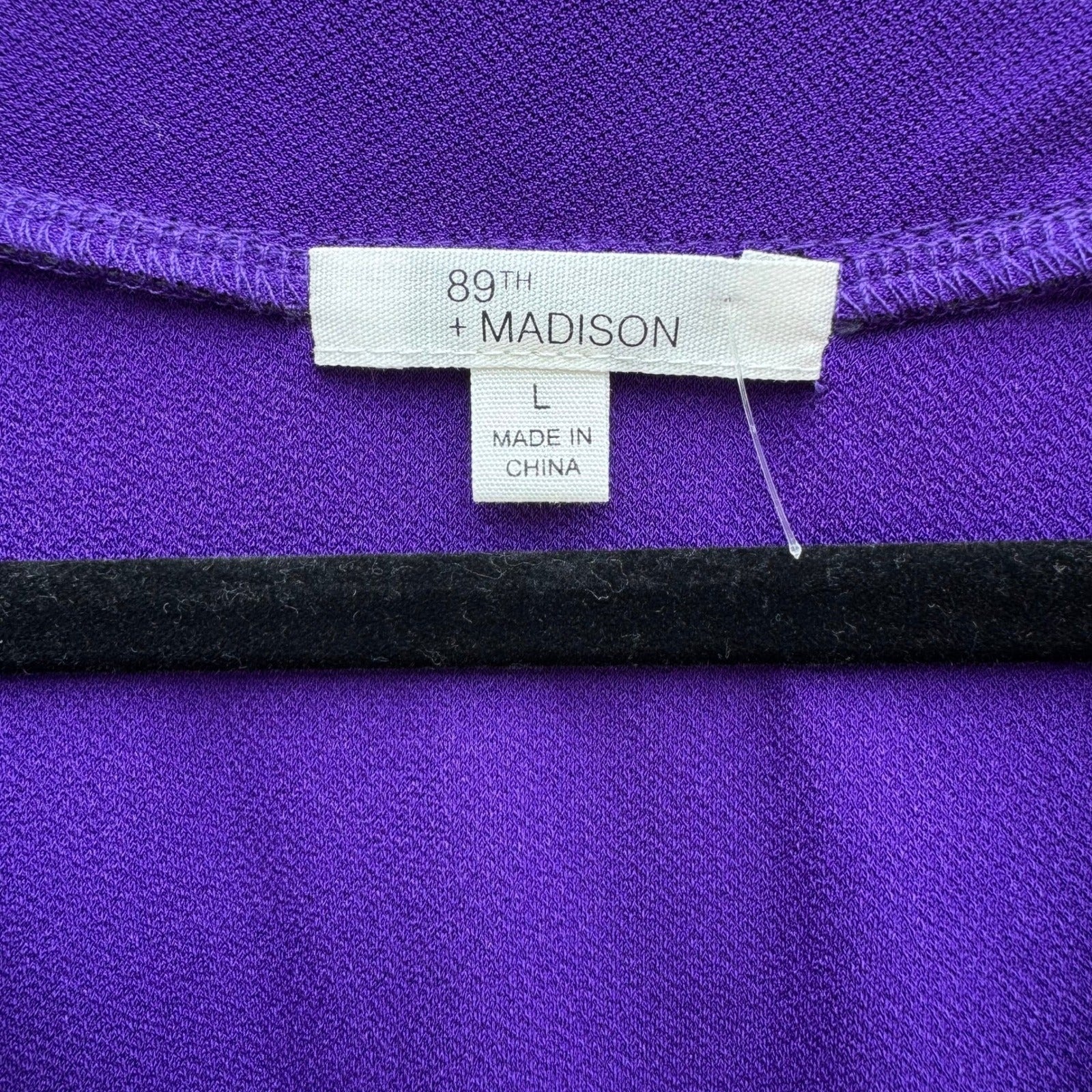 89th + Madison Purple V-Neck Short Sleeve Blouse Toggle Detail Large NEW Office