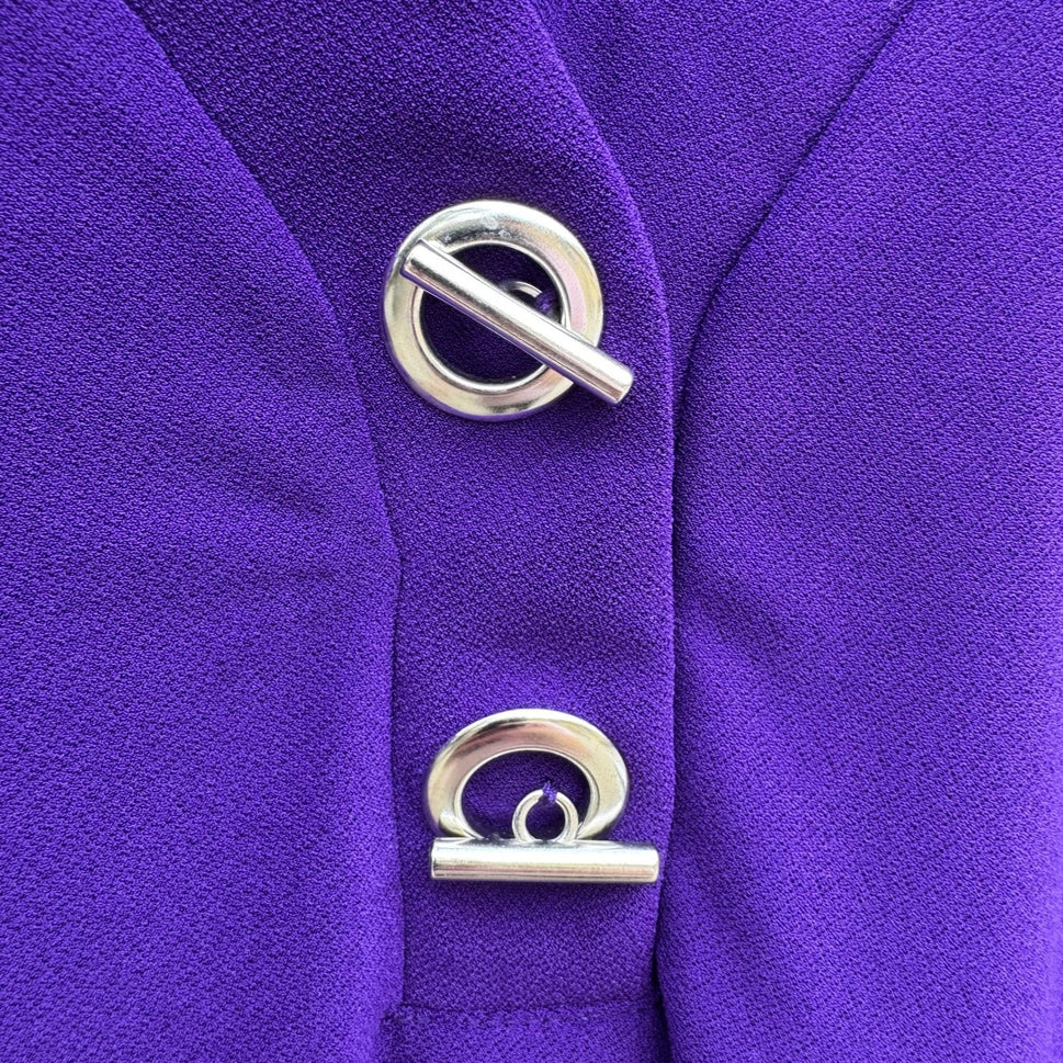 89th + Madison Purple V-Neck Short Sleeve Blouse Toggle Detail Large NEW Office