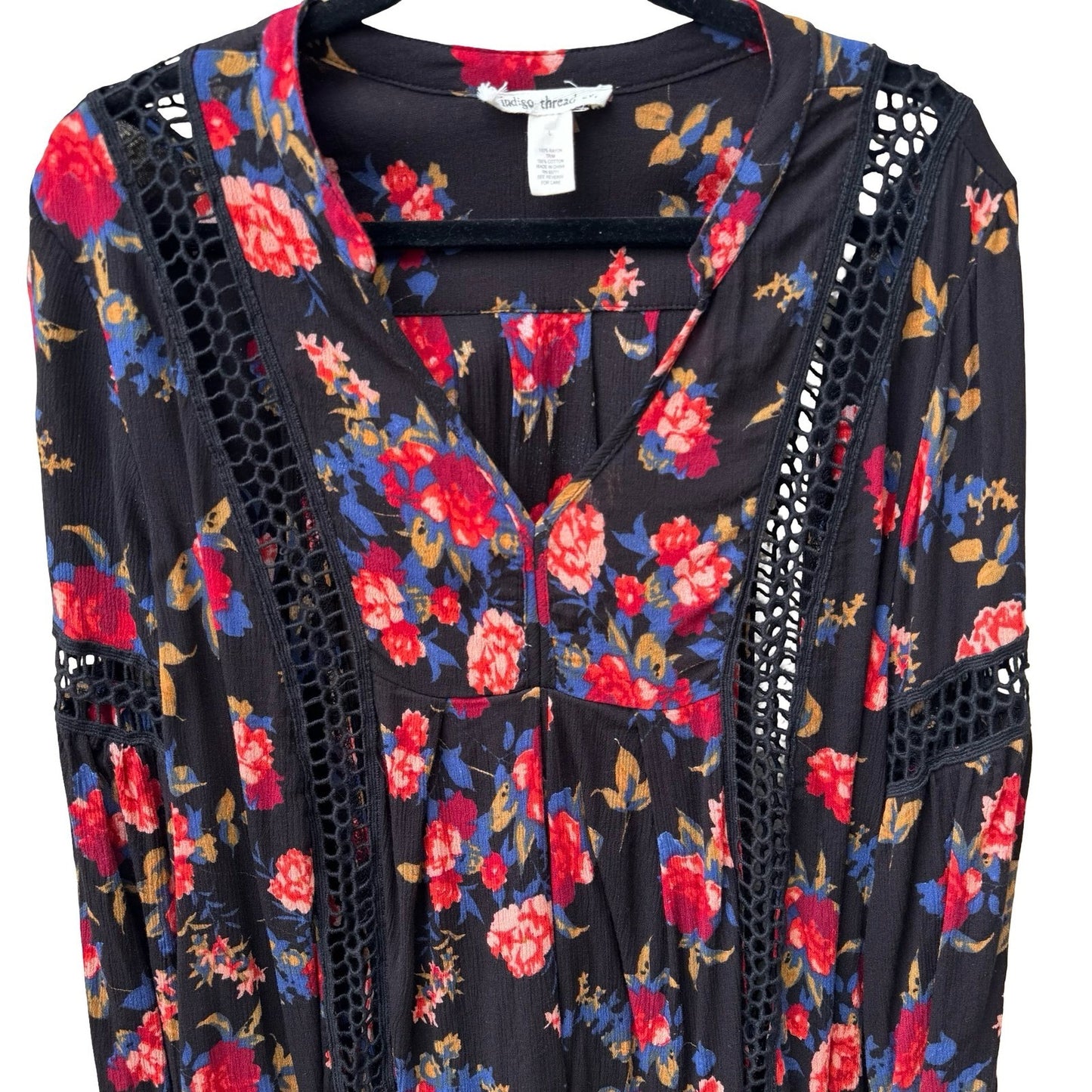 Indigo Thread Boho Whimsigoth Dark Floral Crochet Flowy Peasant Blouse Black L