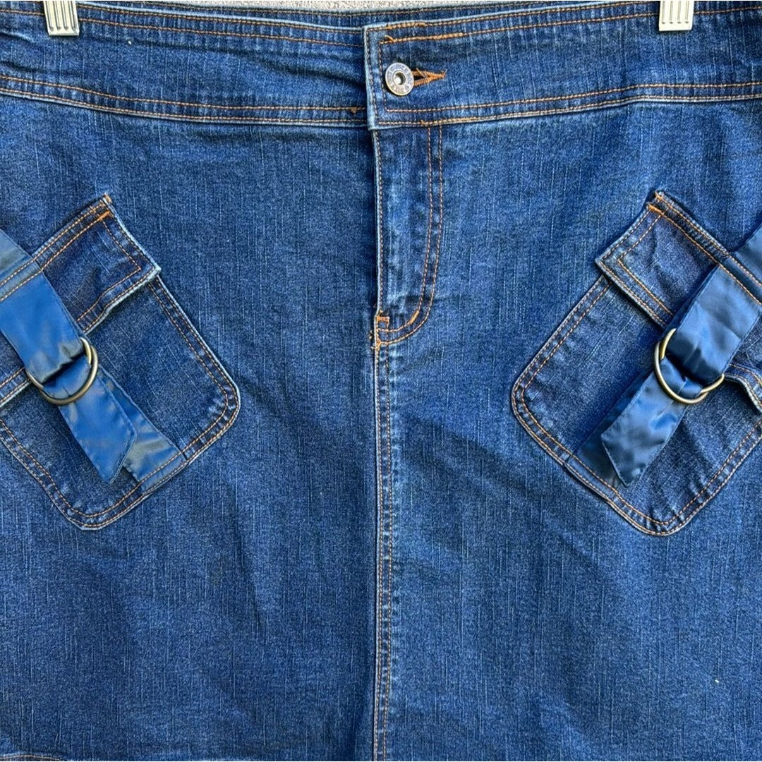 Juke Box Stretch Vintage Y2K Women's Denim Mini Skirt With D-Ring Pocket Details