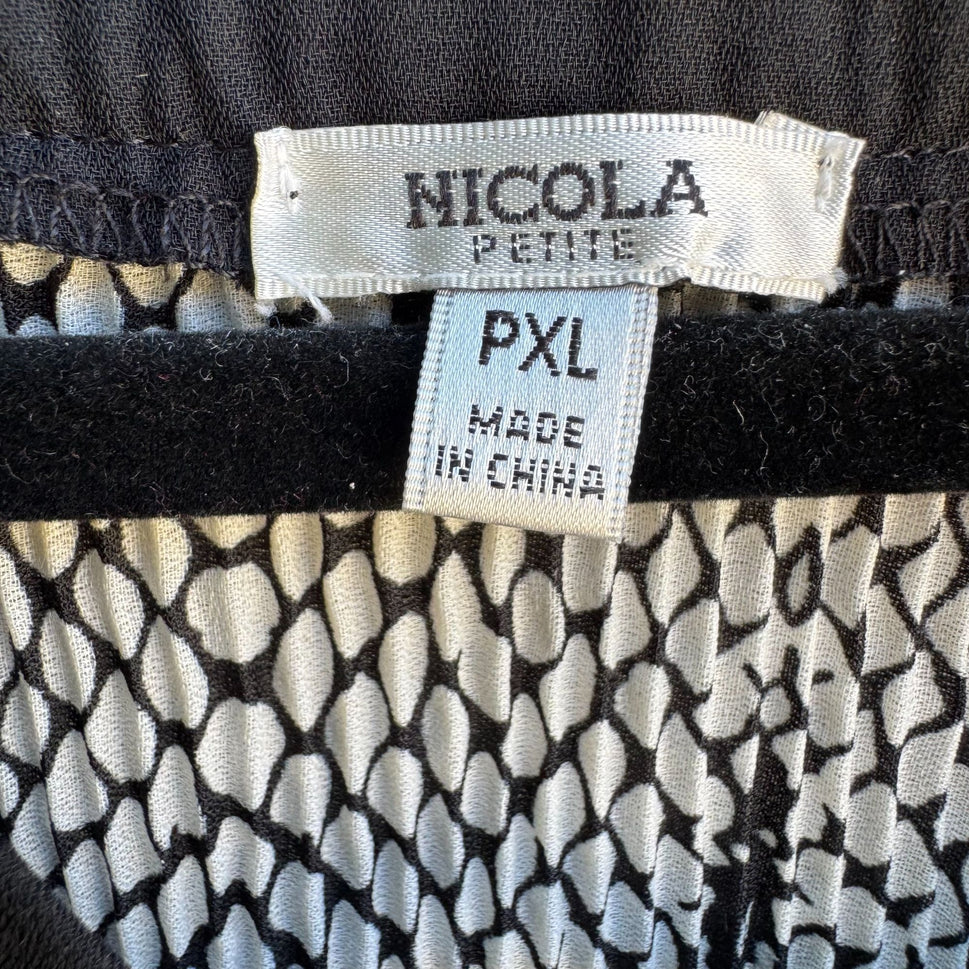 Nicola Petites Black White Snake Print Flared Sleeves V-Neckline Tunic Blouse PXL