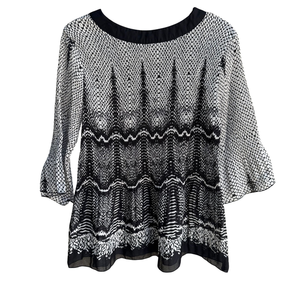 Nicola Petites Black White Snake Print Flared Sleeves V-Neckline Tunic Blouse PXL