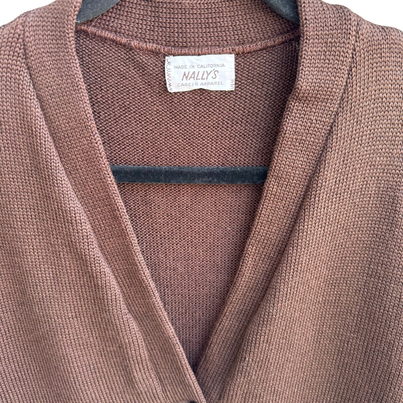 Nallys Career Apparel Vintage Brown Button Front V-Neck Cardigan Sweater Pockets