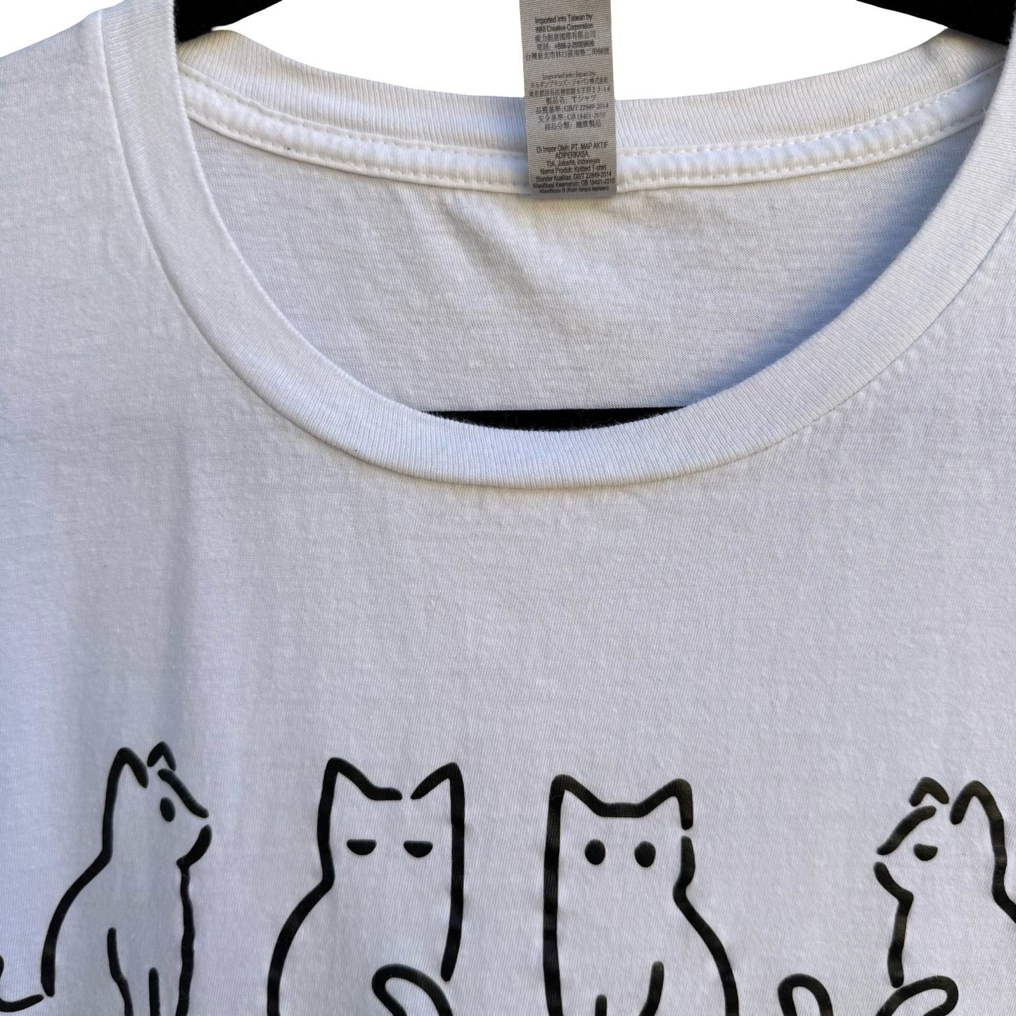 Gildan Un Deux Trois Cat Lover Graphic Whimsical Shirt White Cotton French Pun L