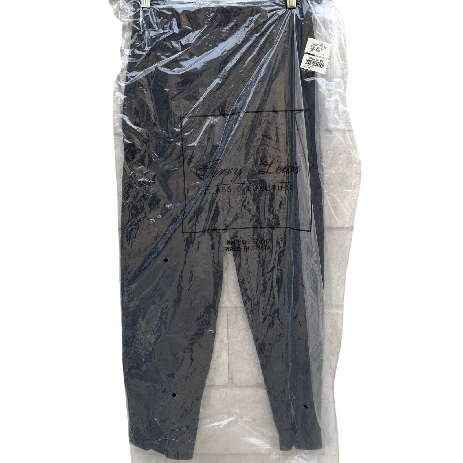 Terry Lewis Classic Luxuries Black Suede Leather Pants Petite 6P T4005-001 NEW