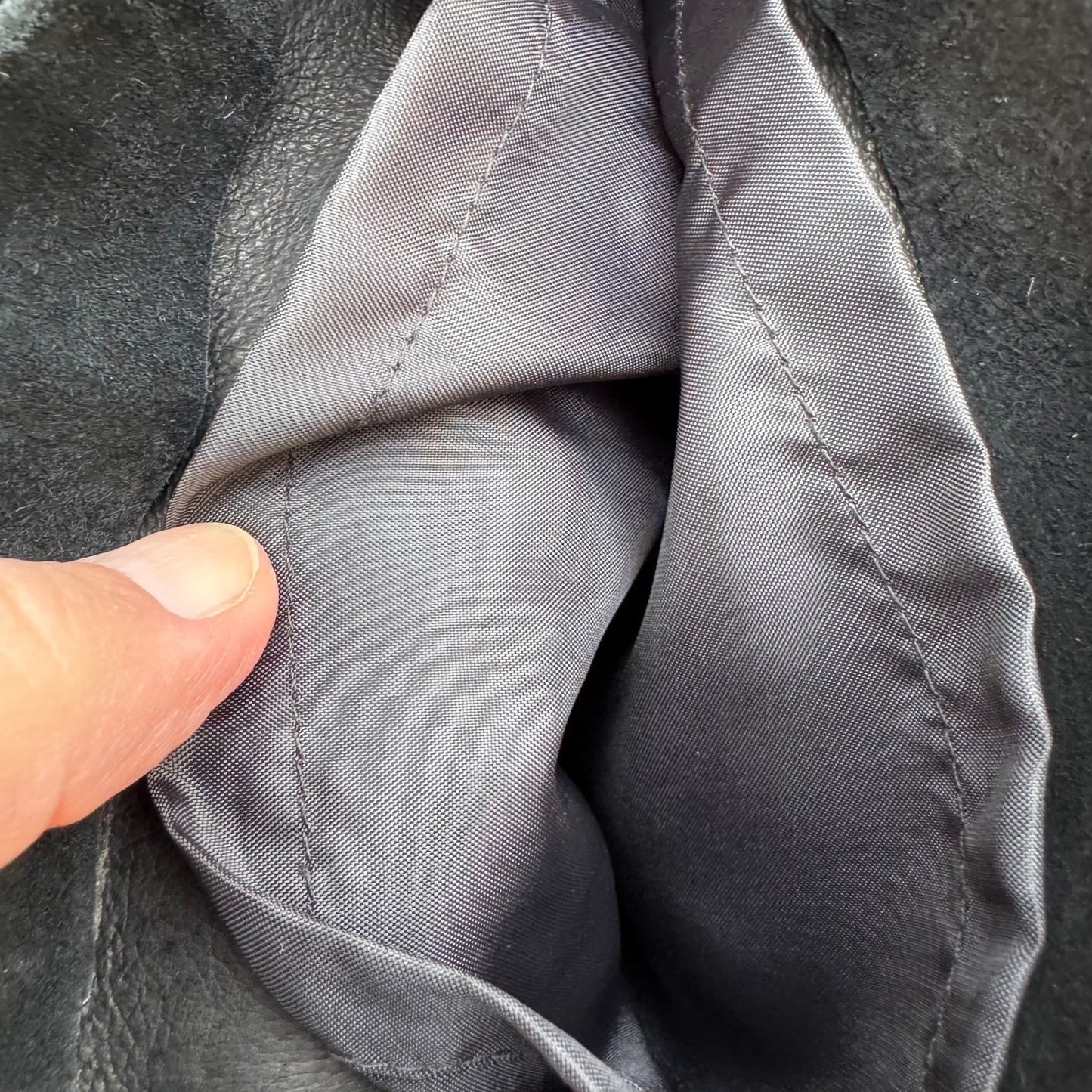 Terry Lewis Classic Luxuries Black Suede Leather Pants Petite 6P T4005-001 NEW