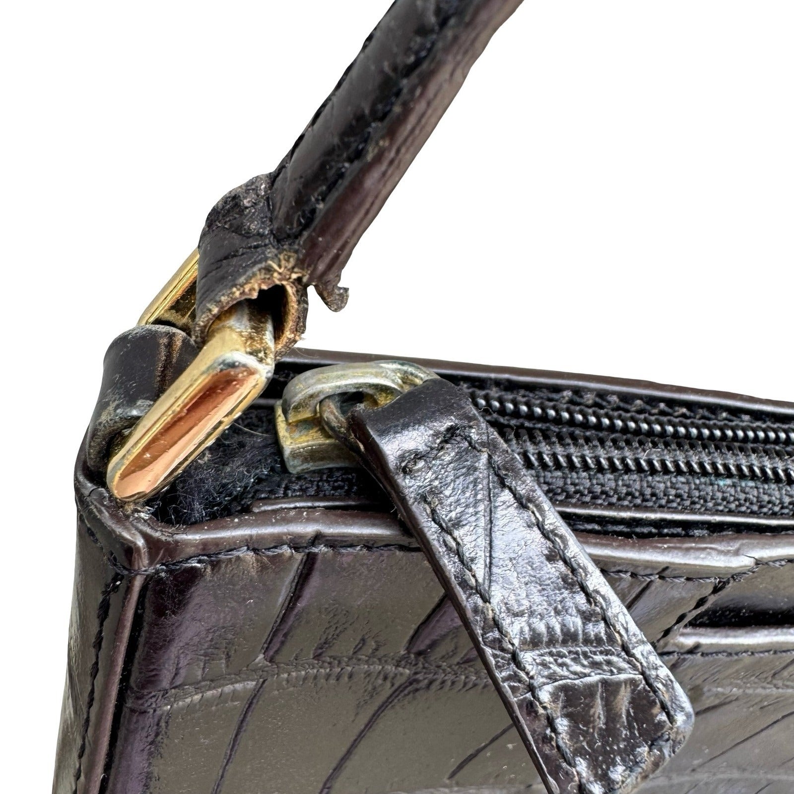 Adrienne Vittadini Y2K Minimalist Chic Black Croc Embossed Leather Shoulder Bag