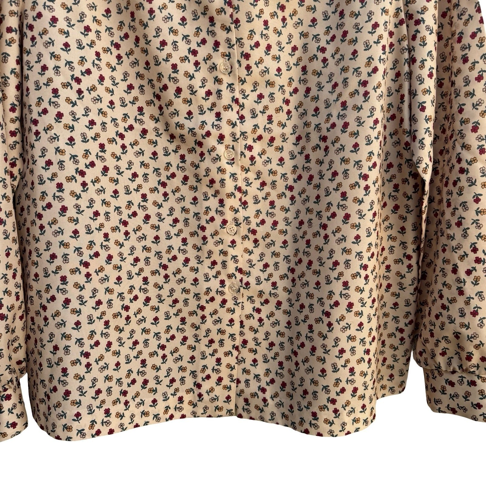Devon Vintage 70s 80s Retro Floral Ruffle High Neck Button Down Blouse Cream Red