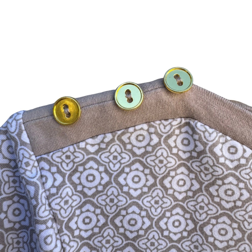 Diane Gilman DG2 Women Tan Geometric Tile Print Boat Neck Button Shoulder Top XS