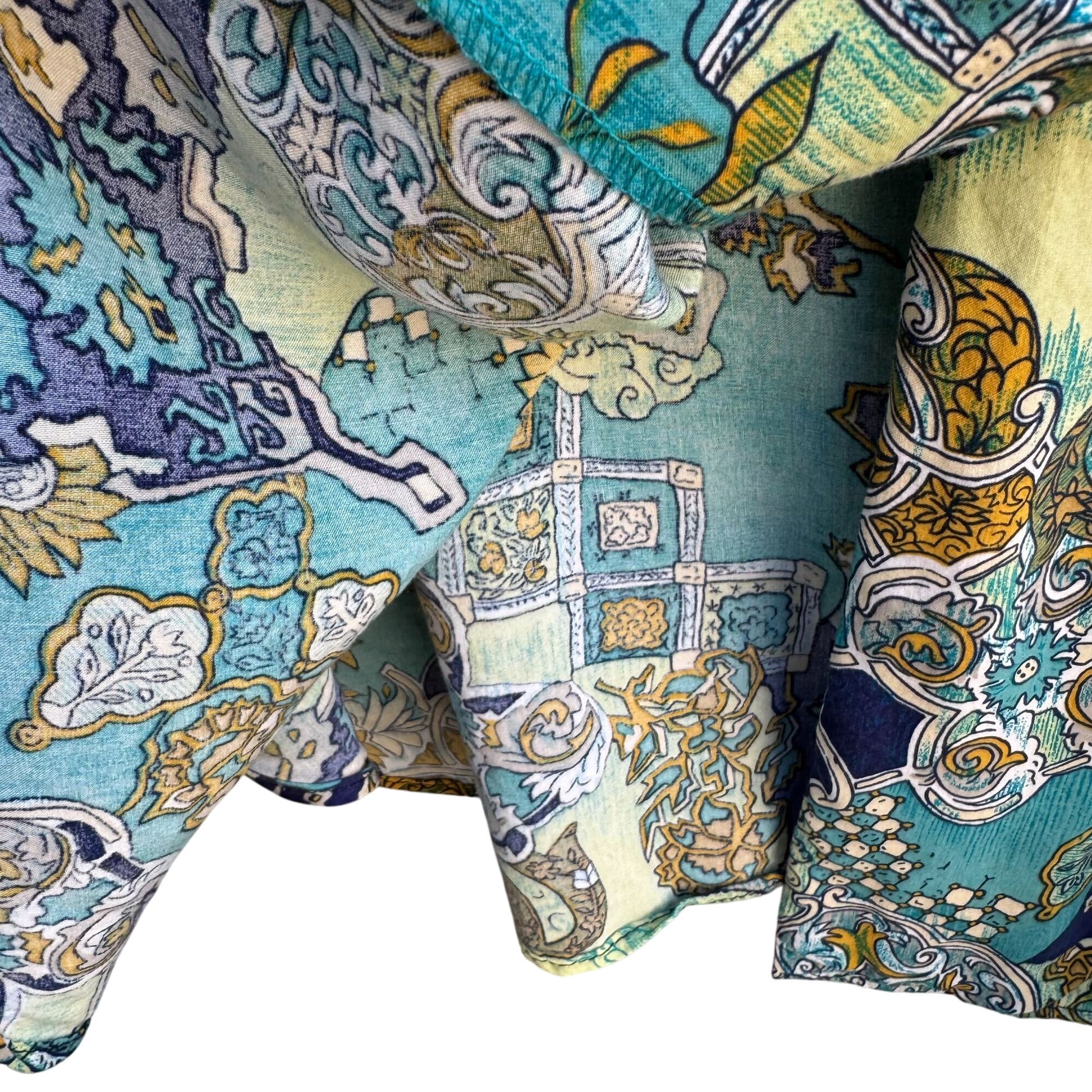 Silhouettes Vintage Long Sleeve Blue Green Paisley Boho Button-Up Shirt Blouse