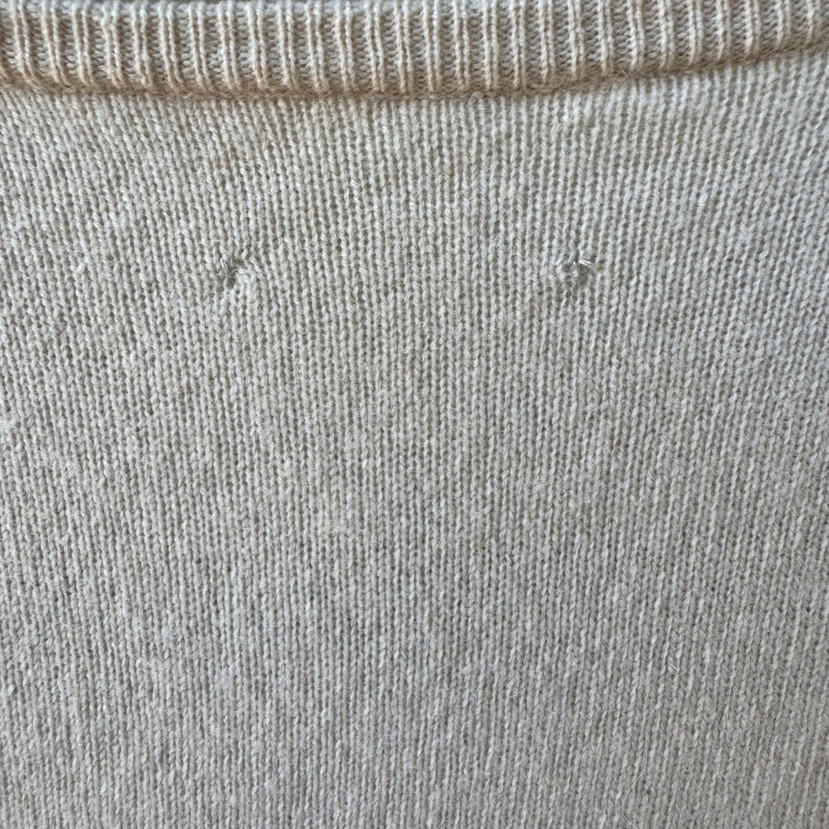 Vince 100% Cashmere Quiet Luxury Preppy Short Sleeve Minimalist Sweater Tan S