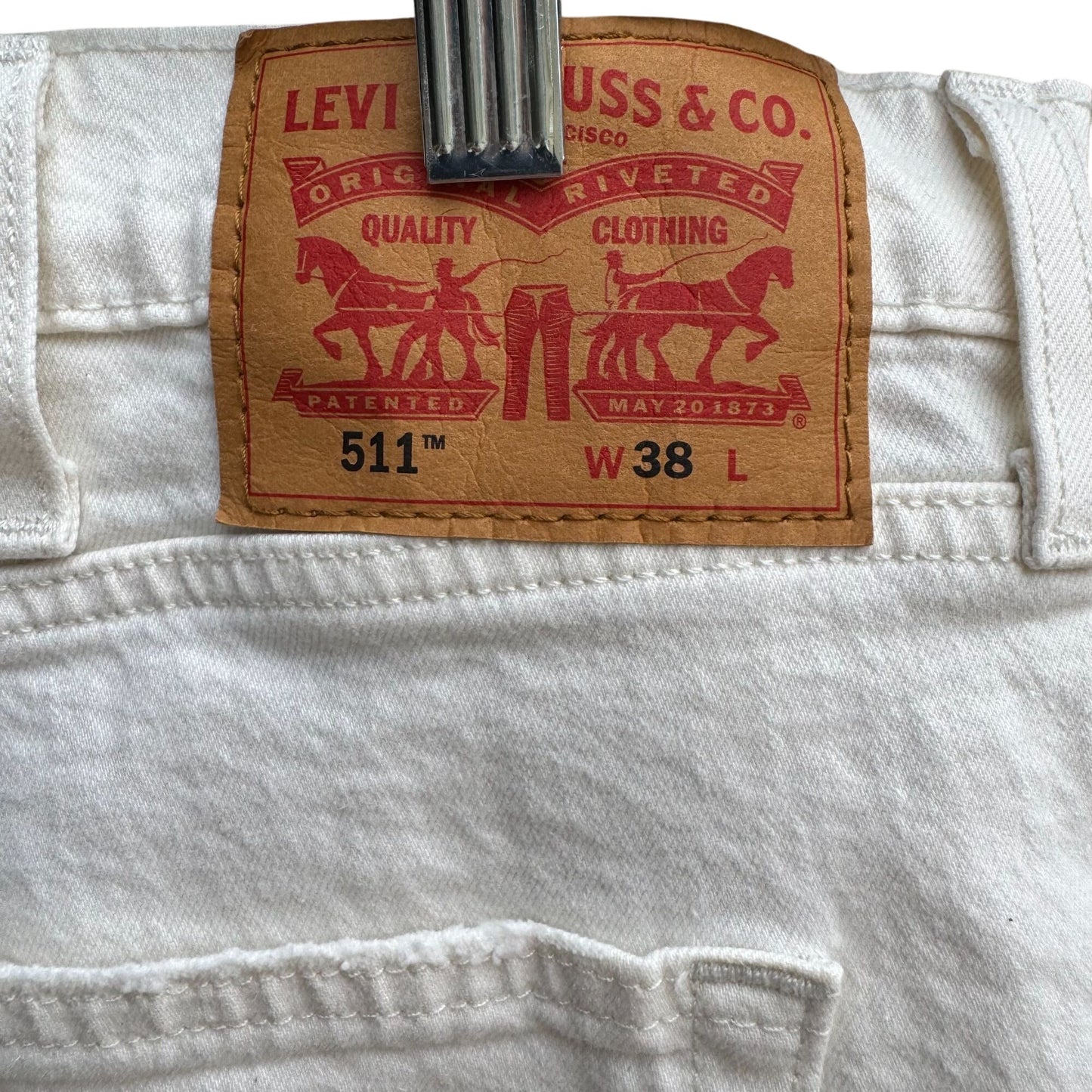 Levis Mens 511 White Stretch Denim Mid Rise Distressed Cut-Off Shorts W38 L