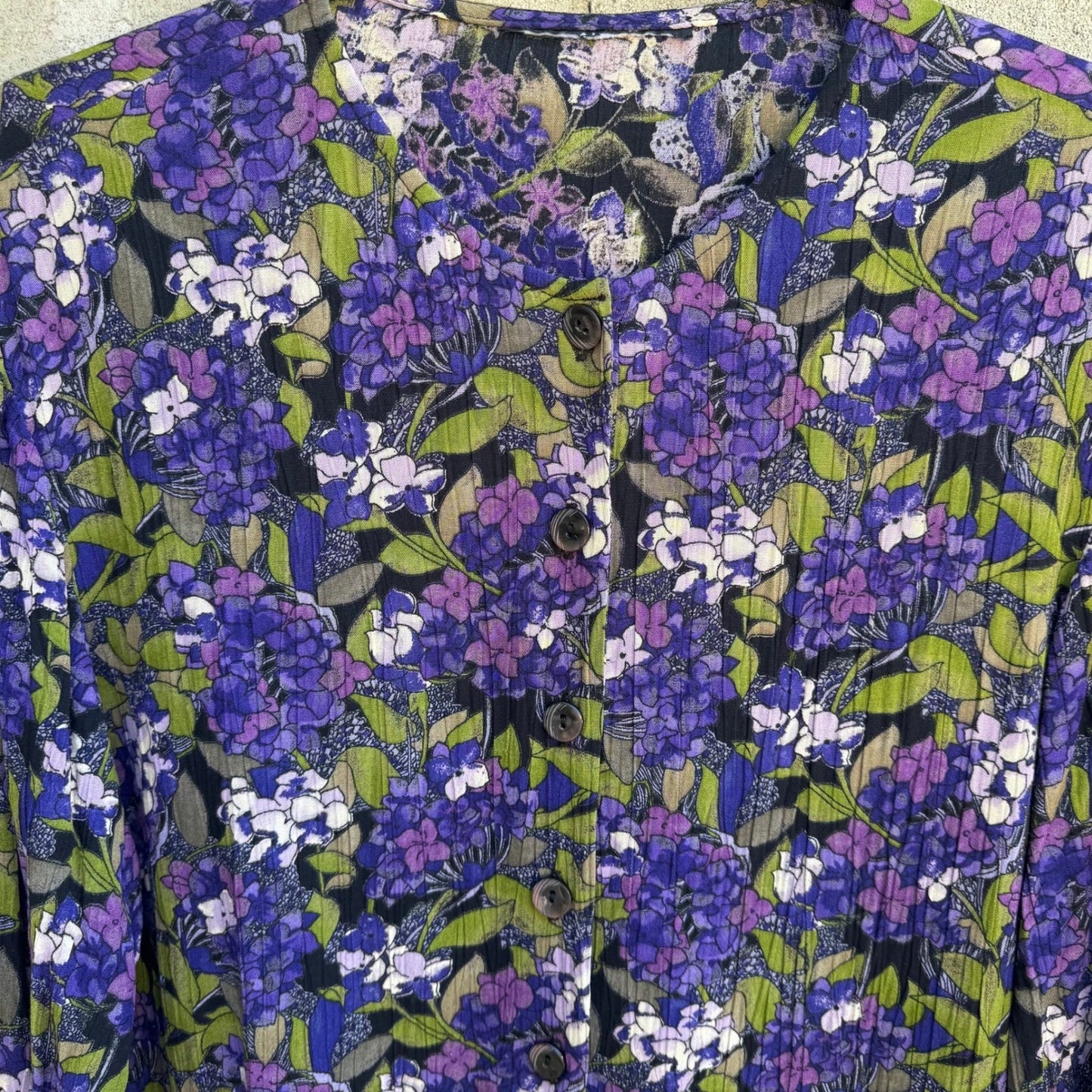 Vintage 90s Cottagecore Grannycore Garden Dark Floral Crinkle Blouse Purple L