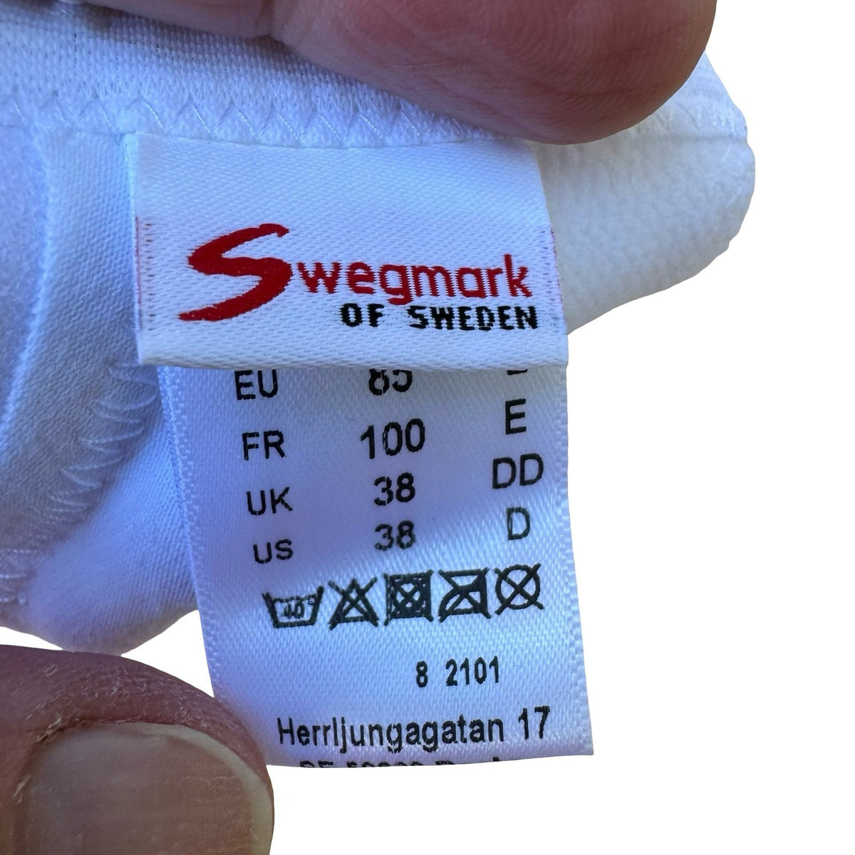 Swegmark of Sweden 17700 Lace Trim Non-Wired Support Bra White Womens 38D 38DD