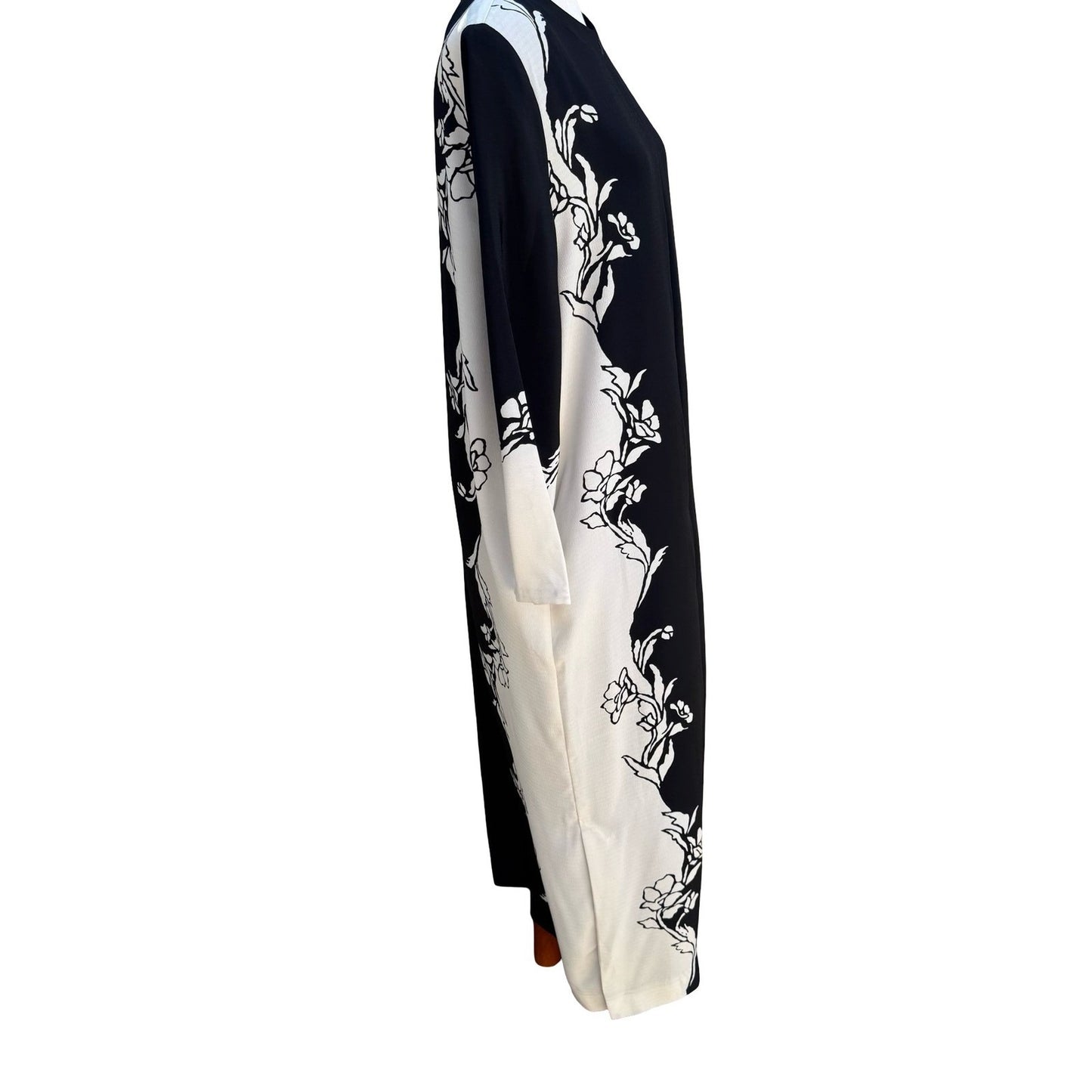 Raza New York Black White Floral Graphic Maxi Dress Duster Housecoat Crepe Sze M