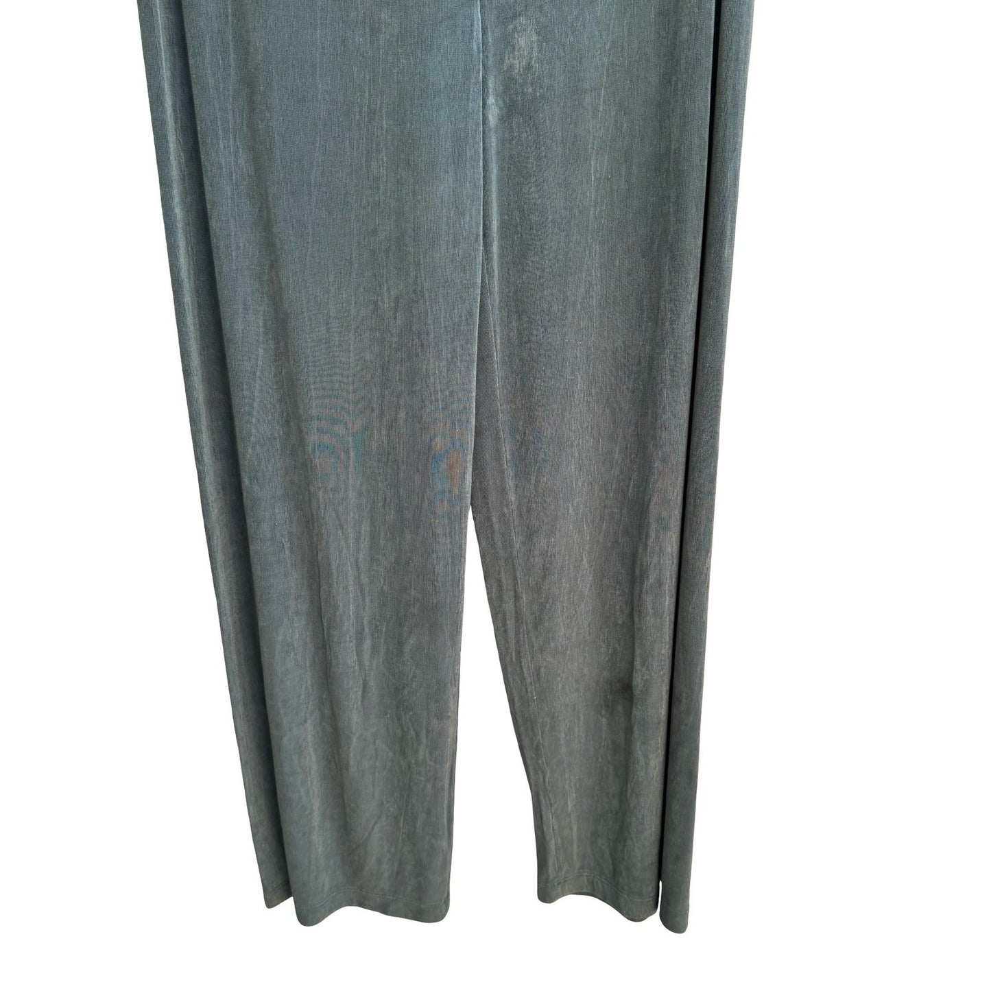 Chicos Travelers Minimalist Green Ribbed Straight Leg Pants Liquid Knit Size 1