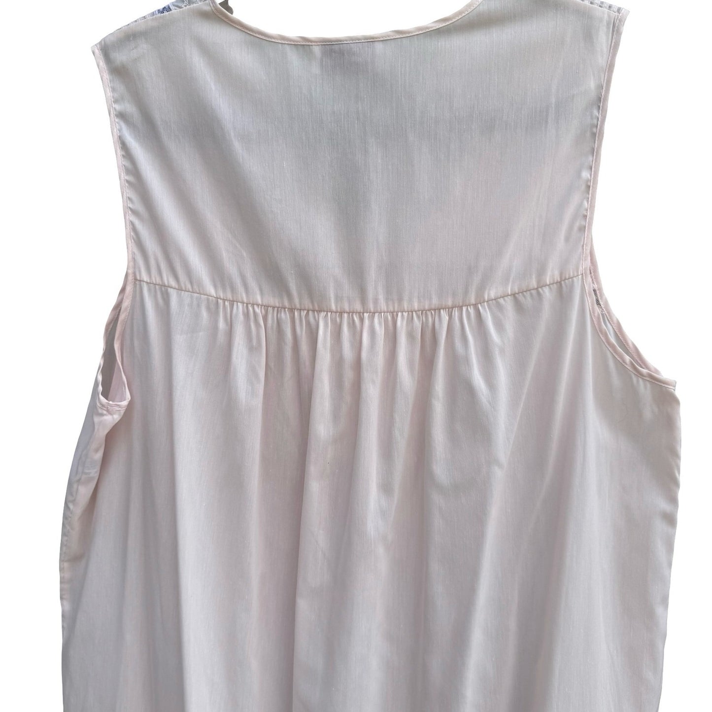 Vanity Fair Vintage 80s Pink Lace Pintuck Feminine Nightgown USA L Grandmacore