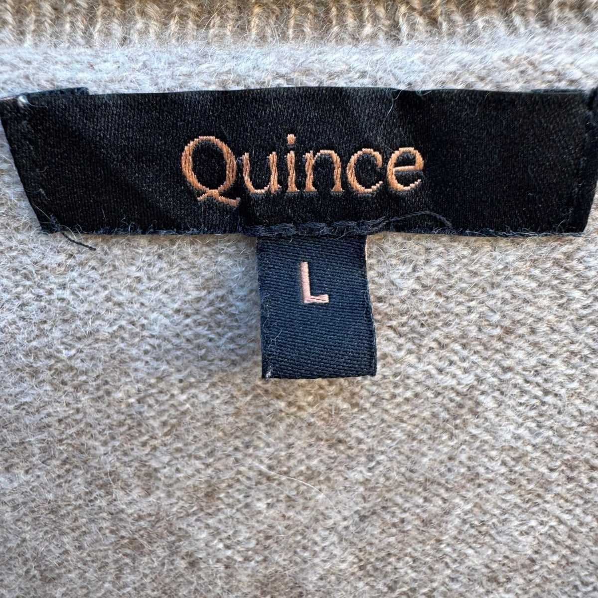 Quince Mongolian Cashmere Quiet Luxury Minimalist Preppy Cozy Sweater Oatmeal L