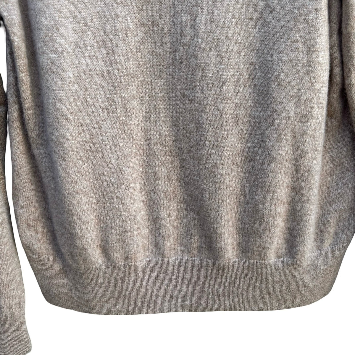 Quince Mongolian Cashmere Quiet Luxury Minimalist Preppy Cozy Sweater Oatmeal L