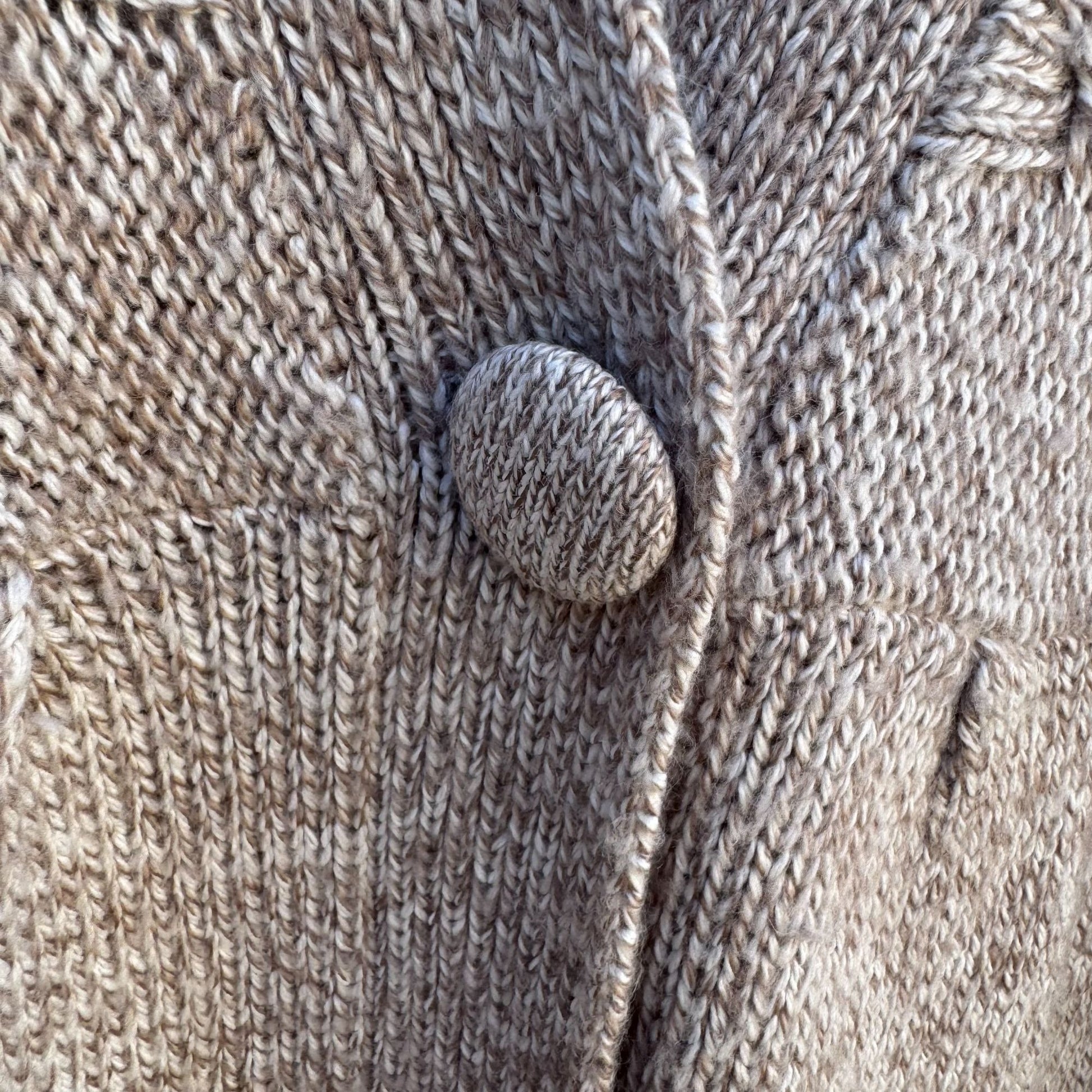 LA Blues Chunky Cable Knit Soft Gray Short Sleeve One Button Cardigan Sweater