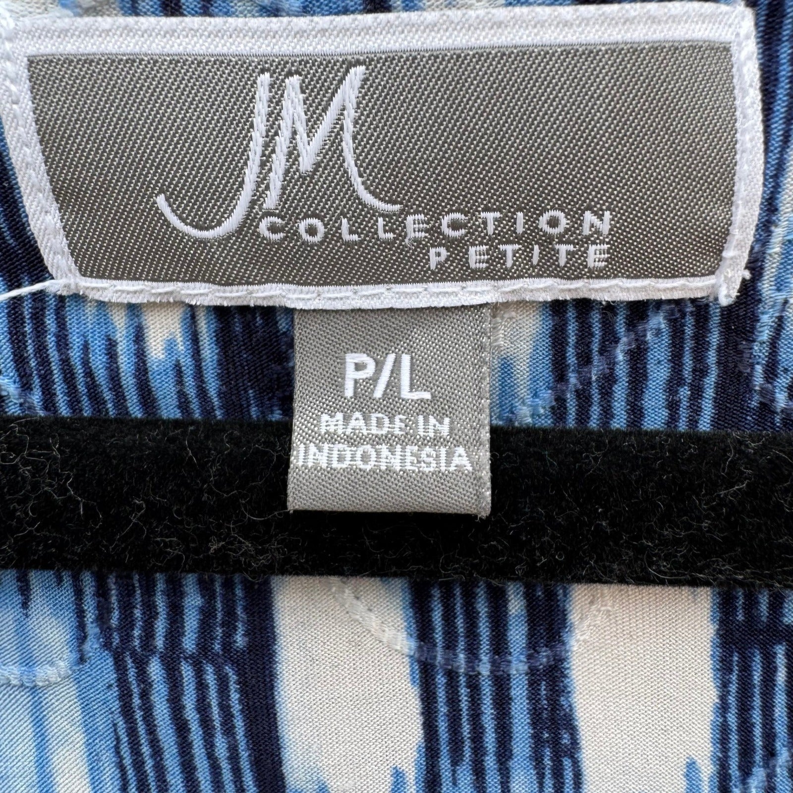 JM Collection Nautical Blue White Abstract Ikat Sleeveless Top Shell PL Career