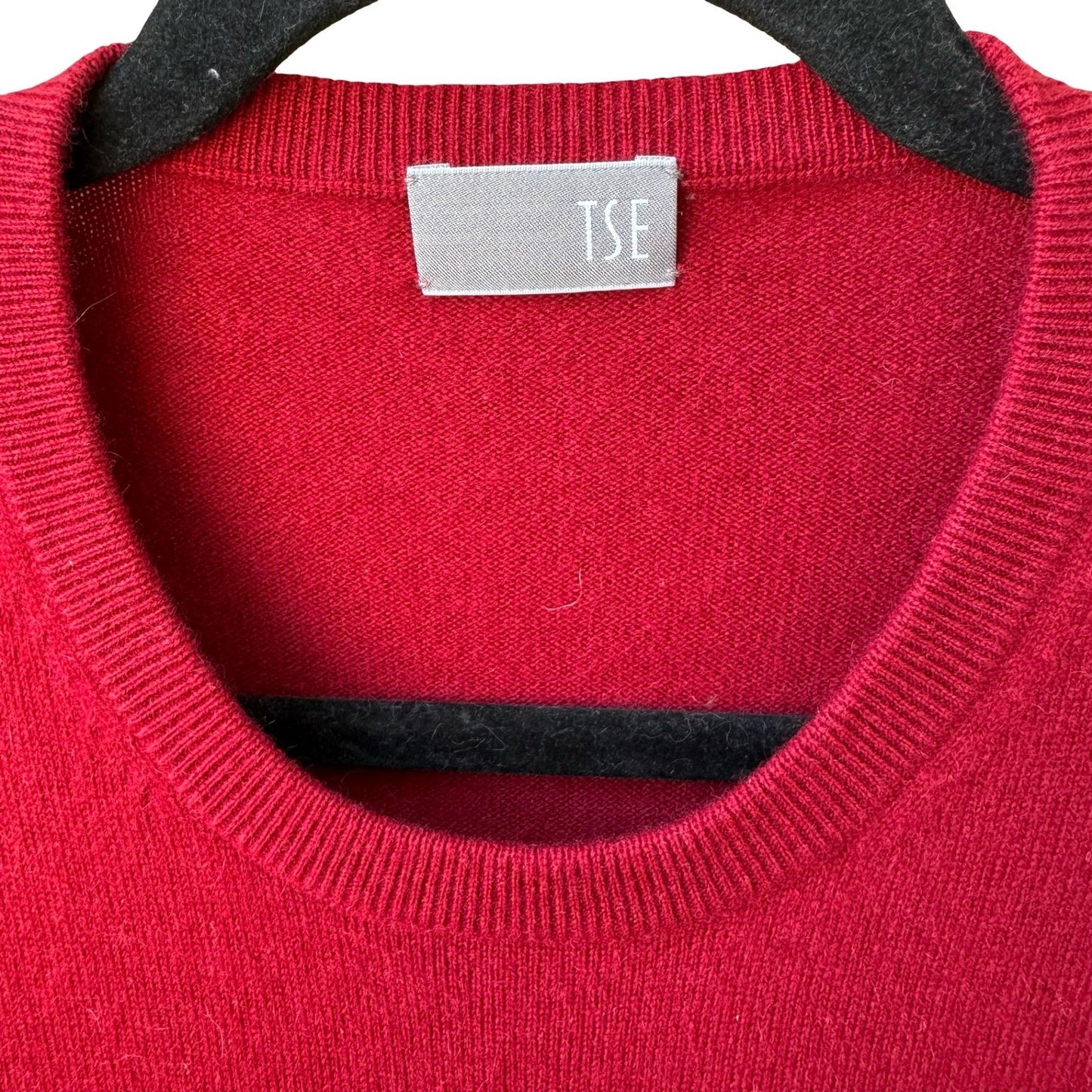 TSE 100% Pure Cashmere Quiet Luxury Crewneck Sweater Knit Pullover Red Mens M