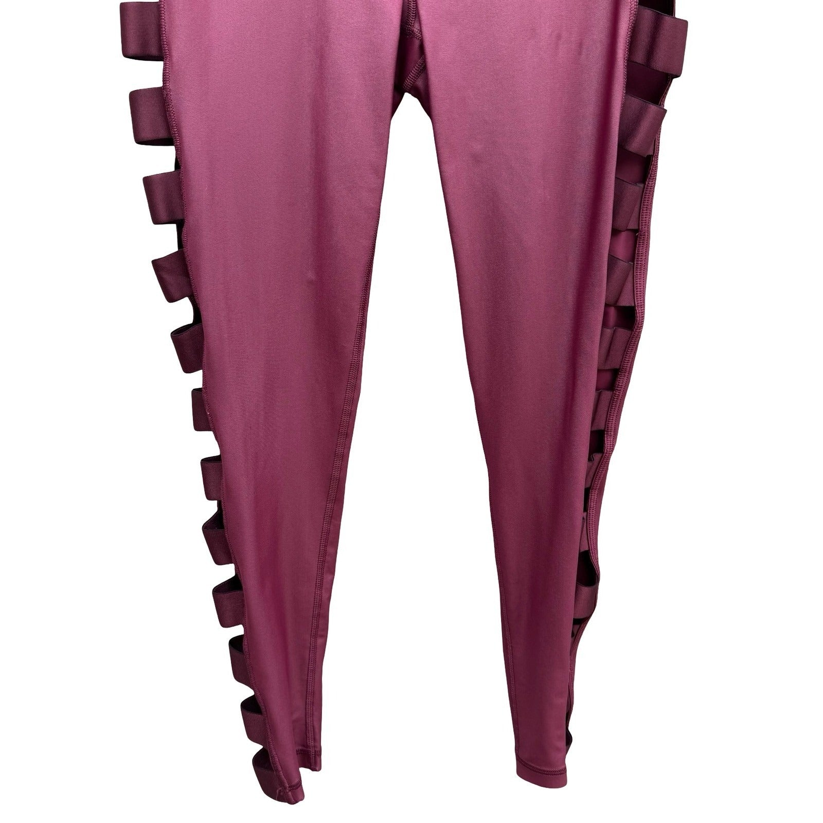 Victoria Sport Knockout Tight Burgundy Ladder Cutout Leggings Workout Womens S