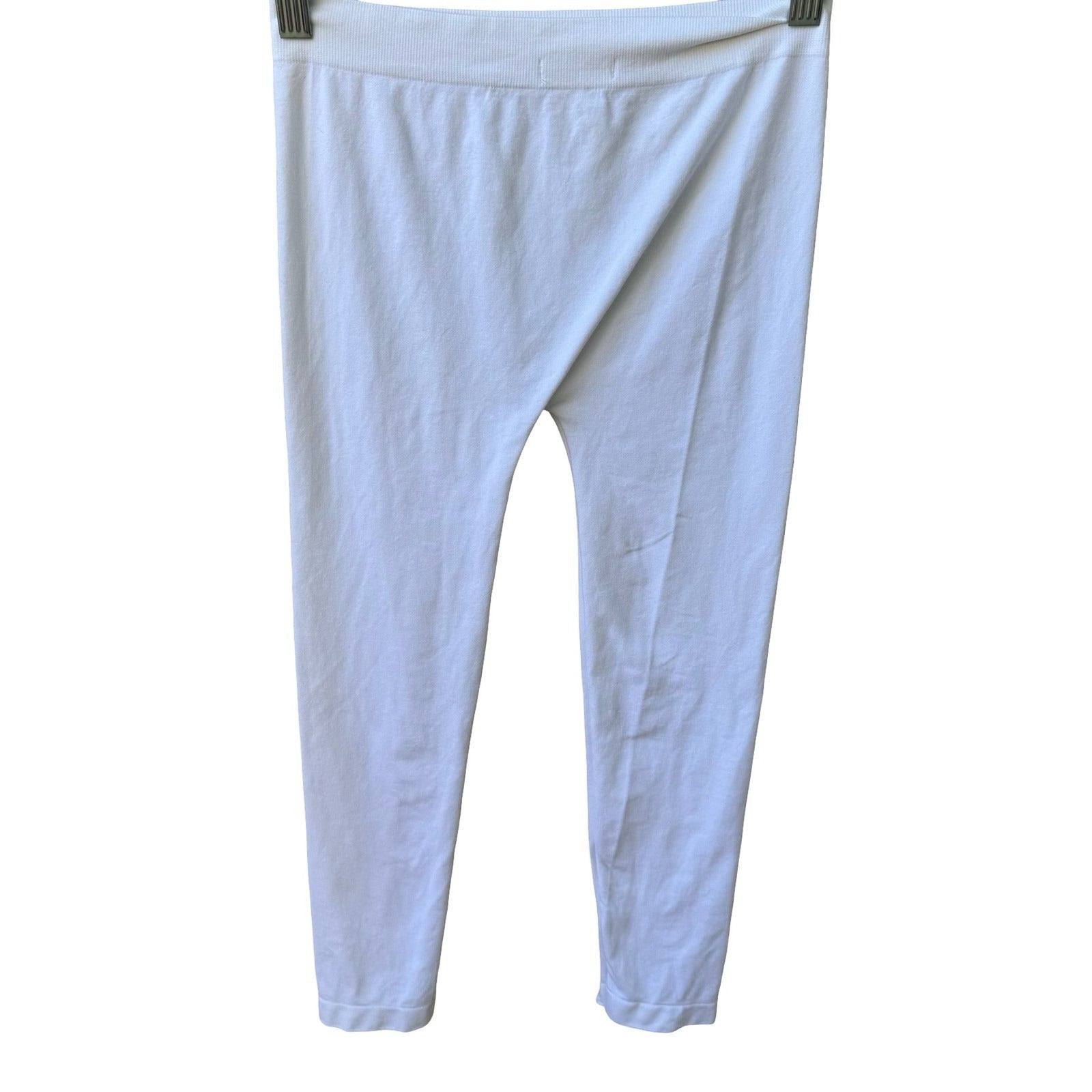 Aimez White Seamless Leggings Athleisure Layering Minimalist EC 1001 Stretch OS