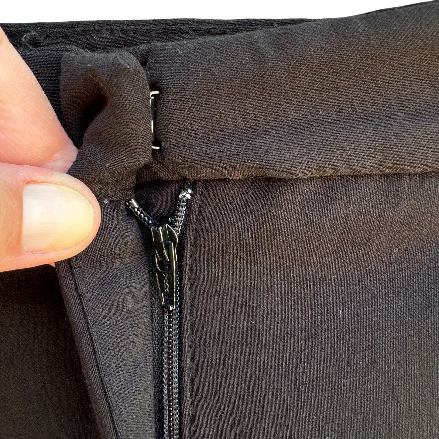 Mario Serrani Womens Stretch Flat Front Straight Leg Black Mid Rise Dress Pants L