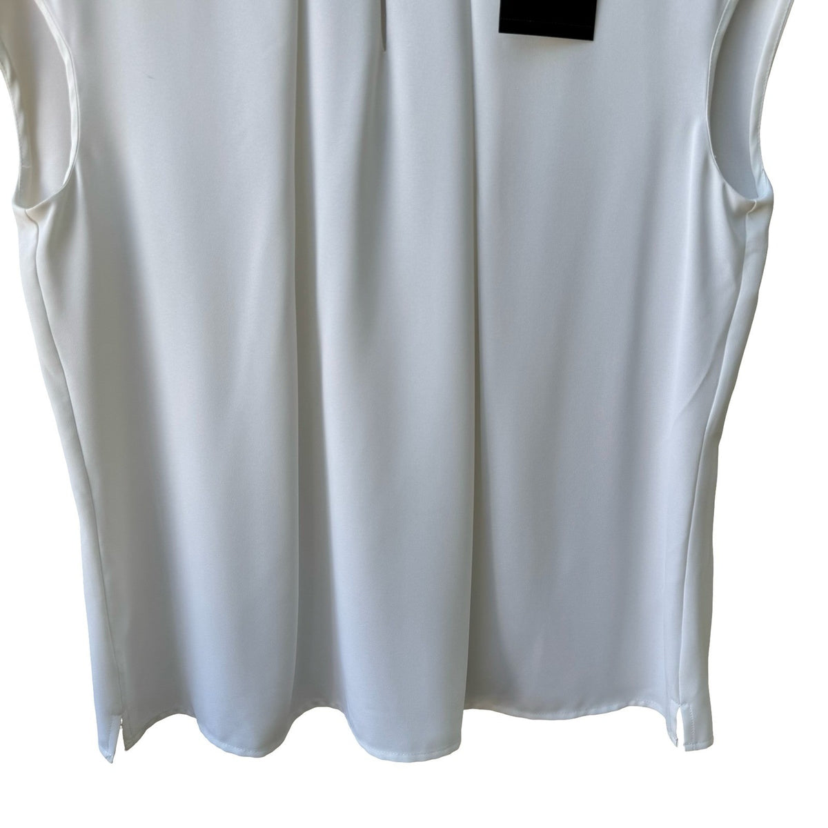 Kasper Minimalist Professional Pleated Keyhole Sleeveless Blouse White L NEW