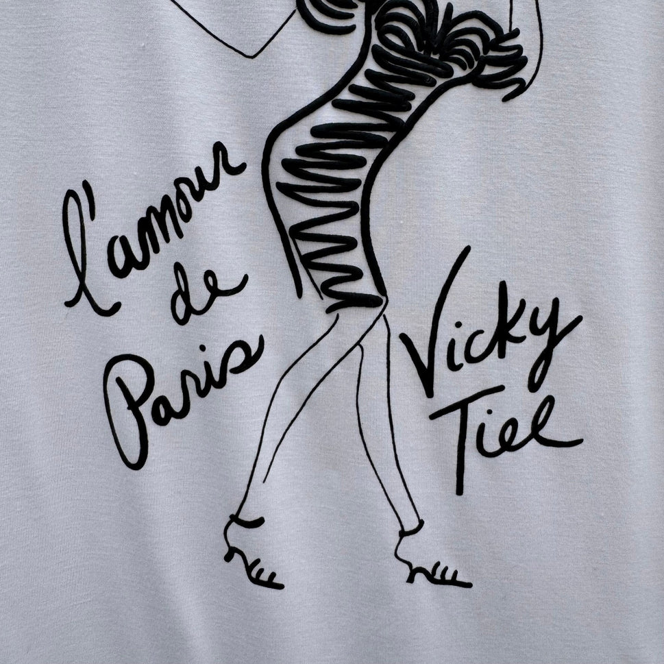 Vicky Tiel L'amour de Paris Graphic Tee Chic White Scoop Neck Short Sleeve Large