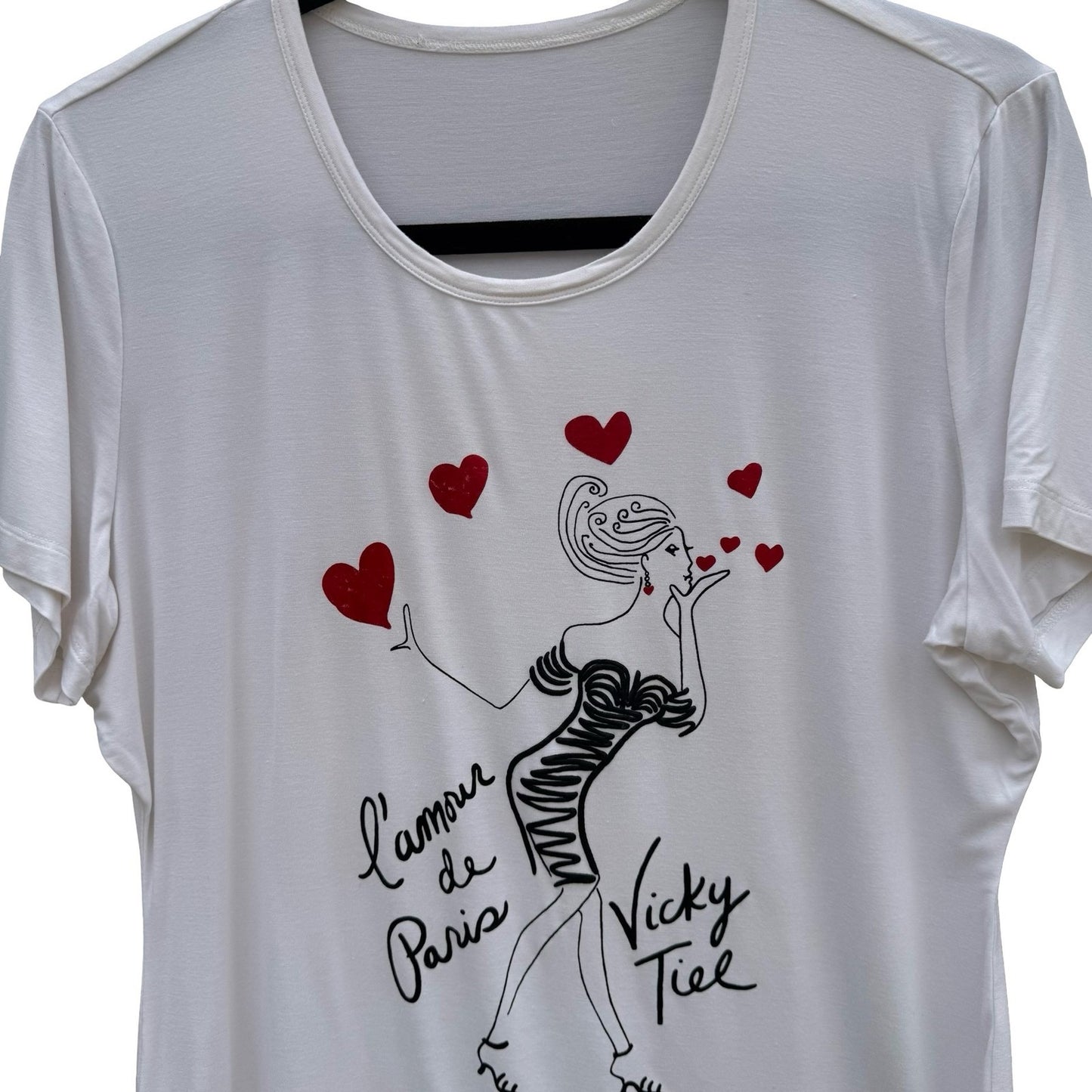 Vicky Tiel L'amour de Paris Graphic Tee Chic White Scoop Neck Short Sleeve Large