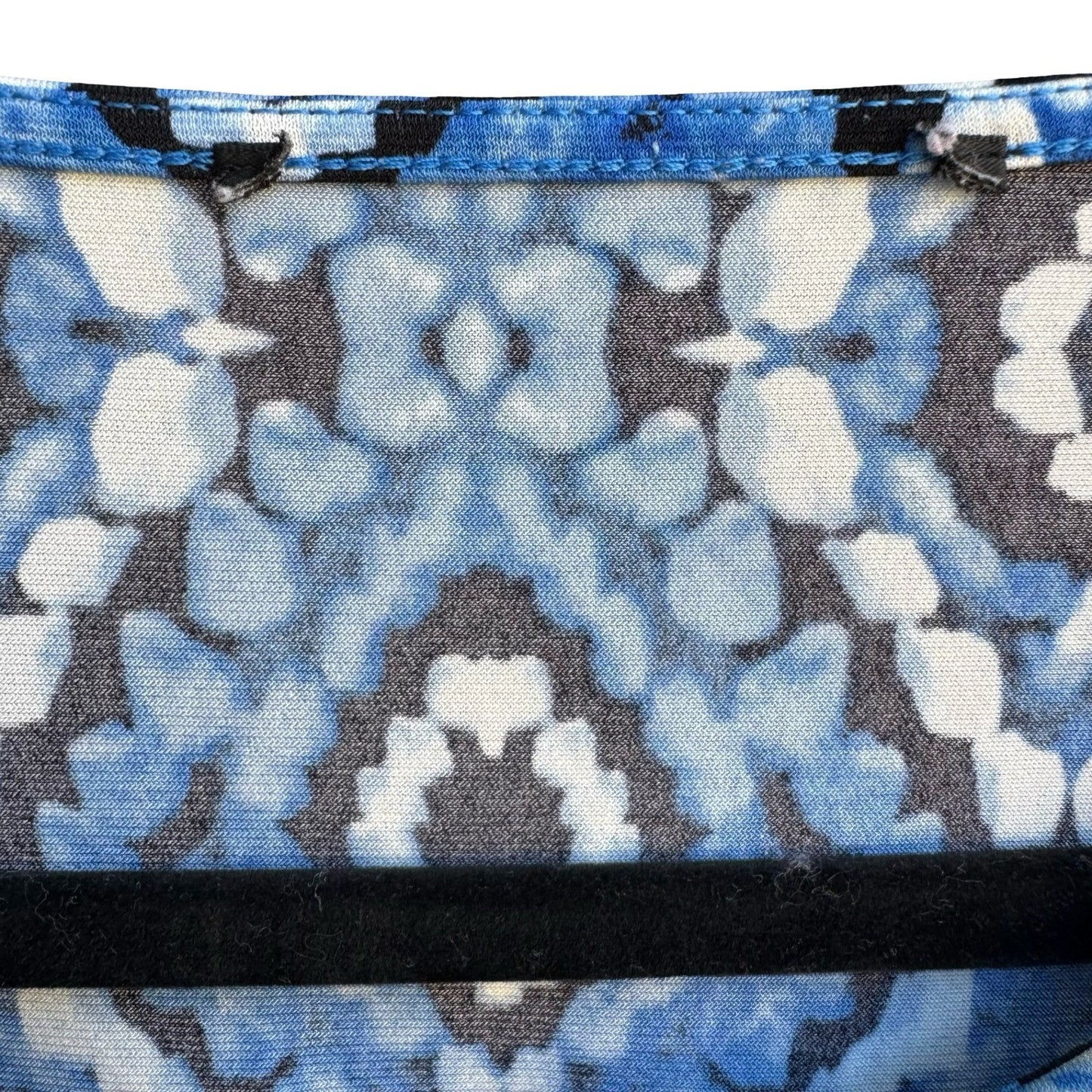 Kasper Careerwear Geometric Ikat Mod Sleeveless Pleated Keyhole Blouse Shell L