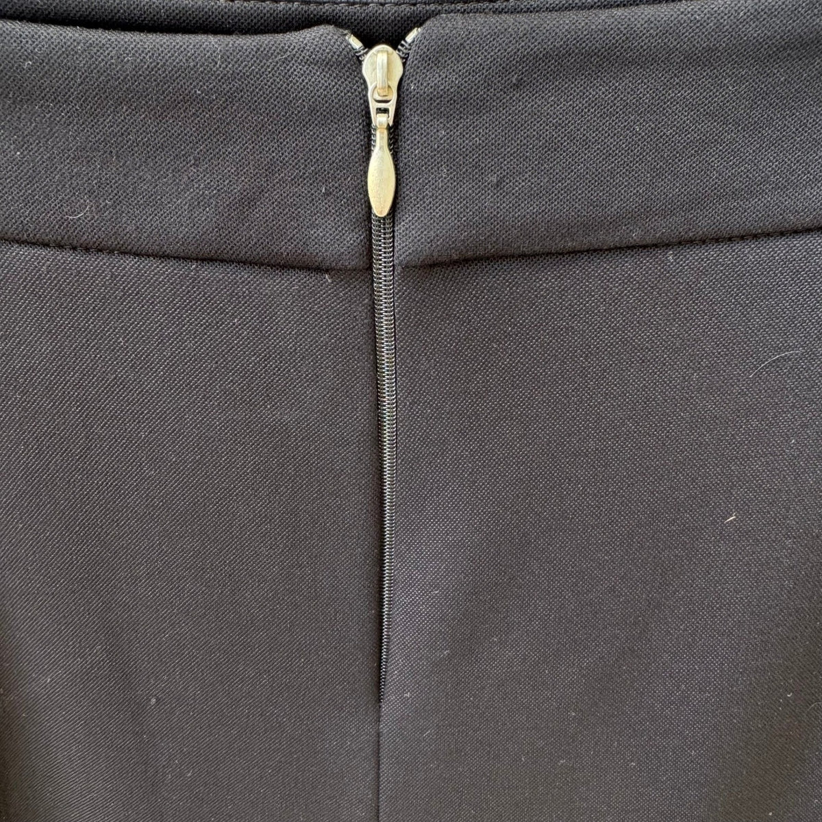 Marina Rossi Vintage 90s Minimalist Tailored Careerwear Luxury Midi Pencil Skirt