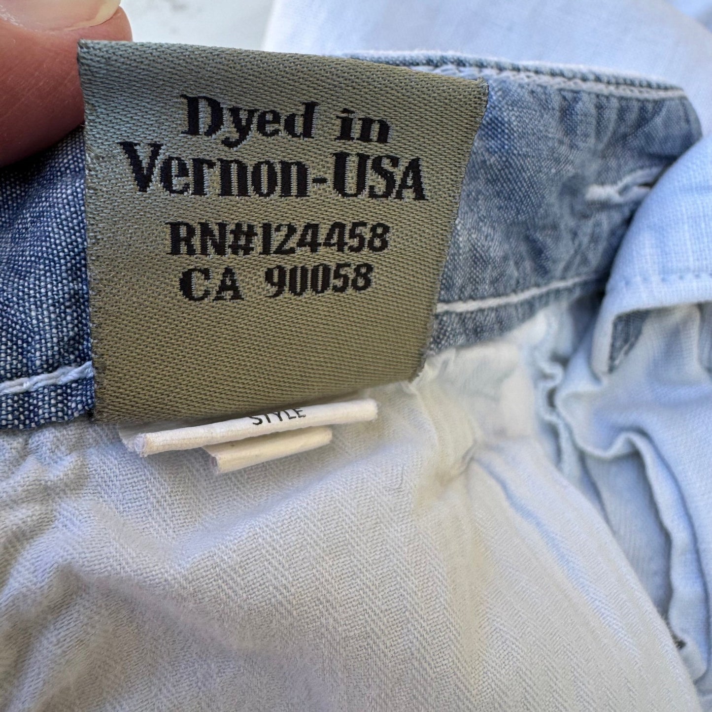 Paperbacks 100% Linen Shorts Coastal Preppy Summer Beach Relaxed White Mens 32