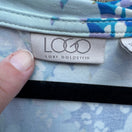 Switch LOGO Lori Goldstein Kennedy Tunic Boho Flowy Garden Floral Sharkbite Hem M NEW 2 image