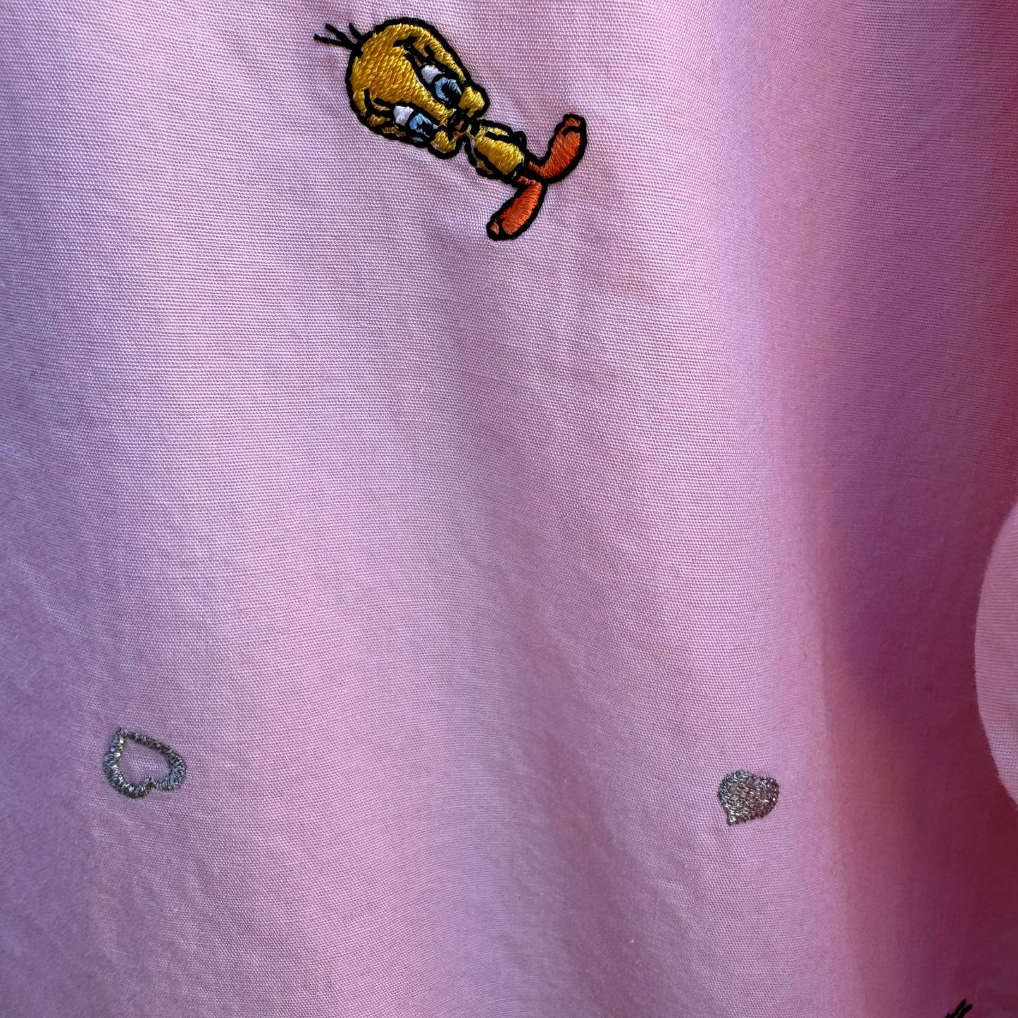 Warner Bros Vintage Womens Embroidered Tweety Bird Pink Button-Up Shirt Small